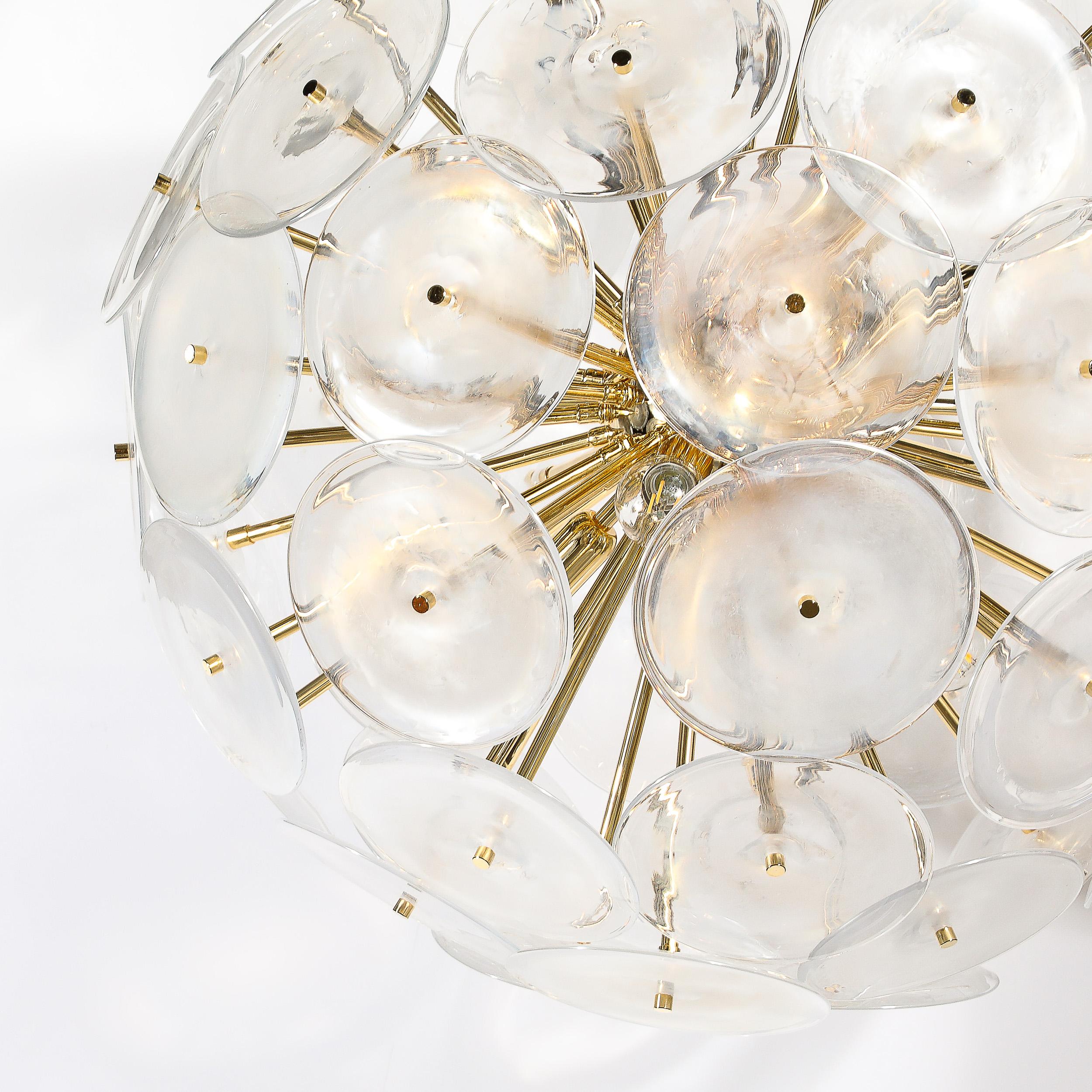 Lustre moderniste en verre de Murano opalescent soufflé à la main avec raccords en laiton en vente 9
