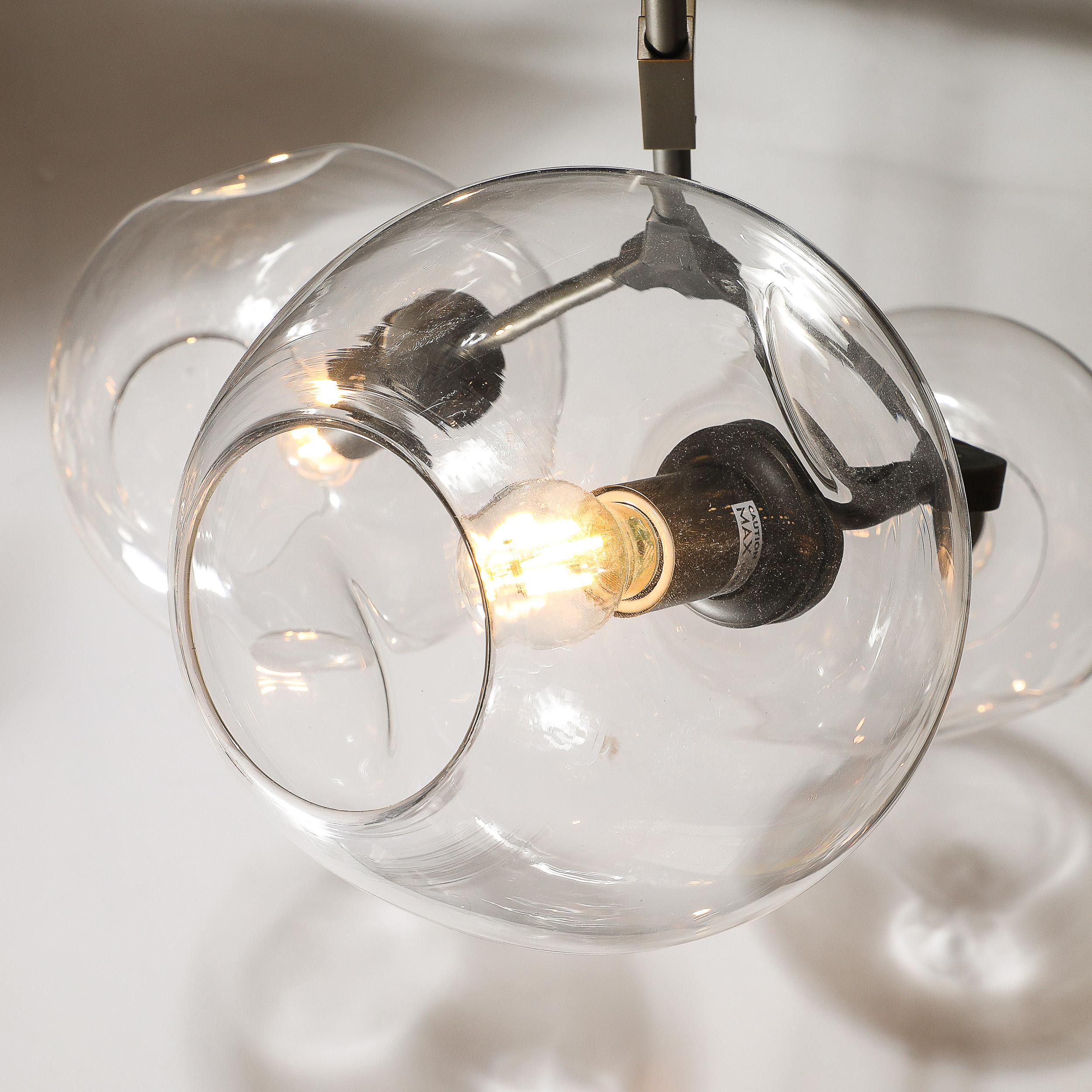 Lampadario modernista a cinque globi in vetro trasparente soffiato a mano di Lindsey Adelman in vendita 4