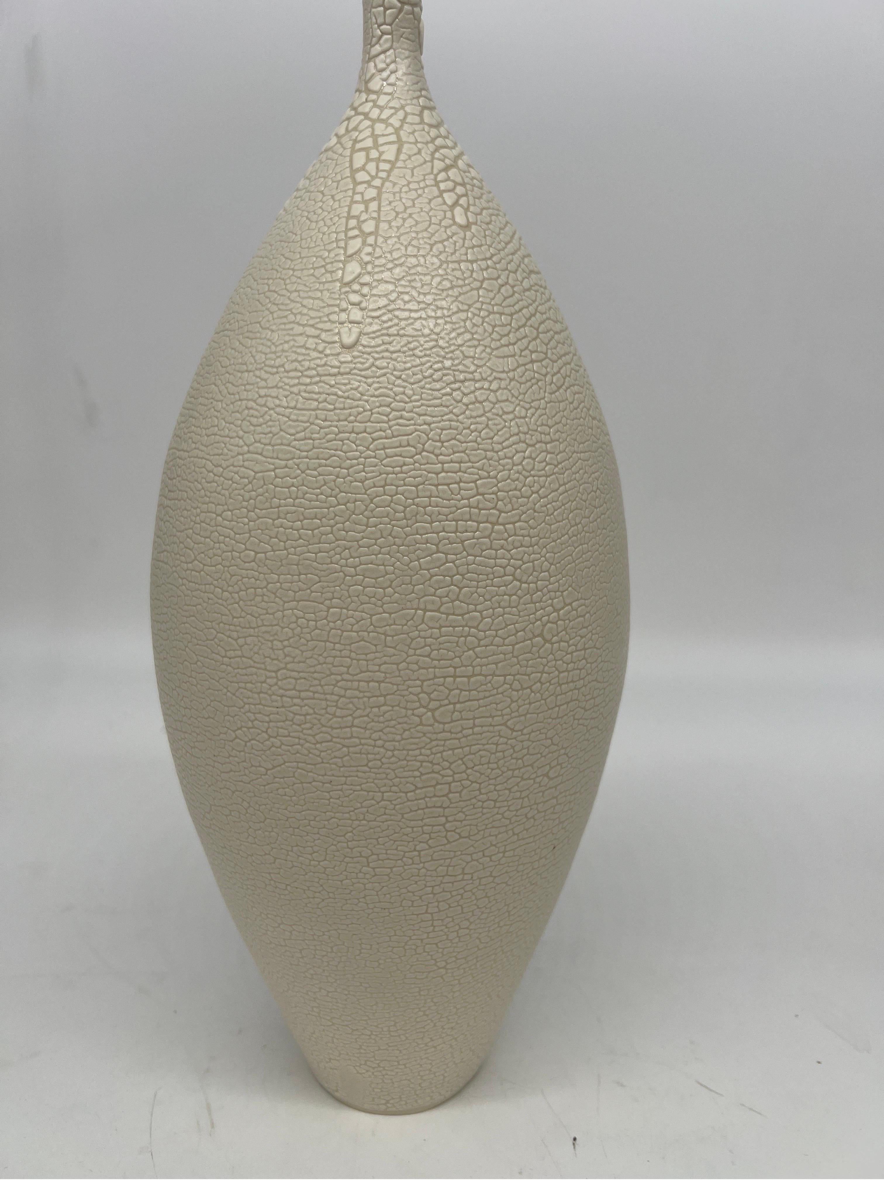 Modernist Hand Thrown Japanese Inspired Ceramic Vase In Good Condition For Sale In Atlanta, GA