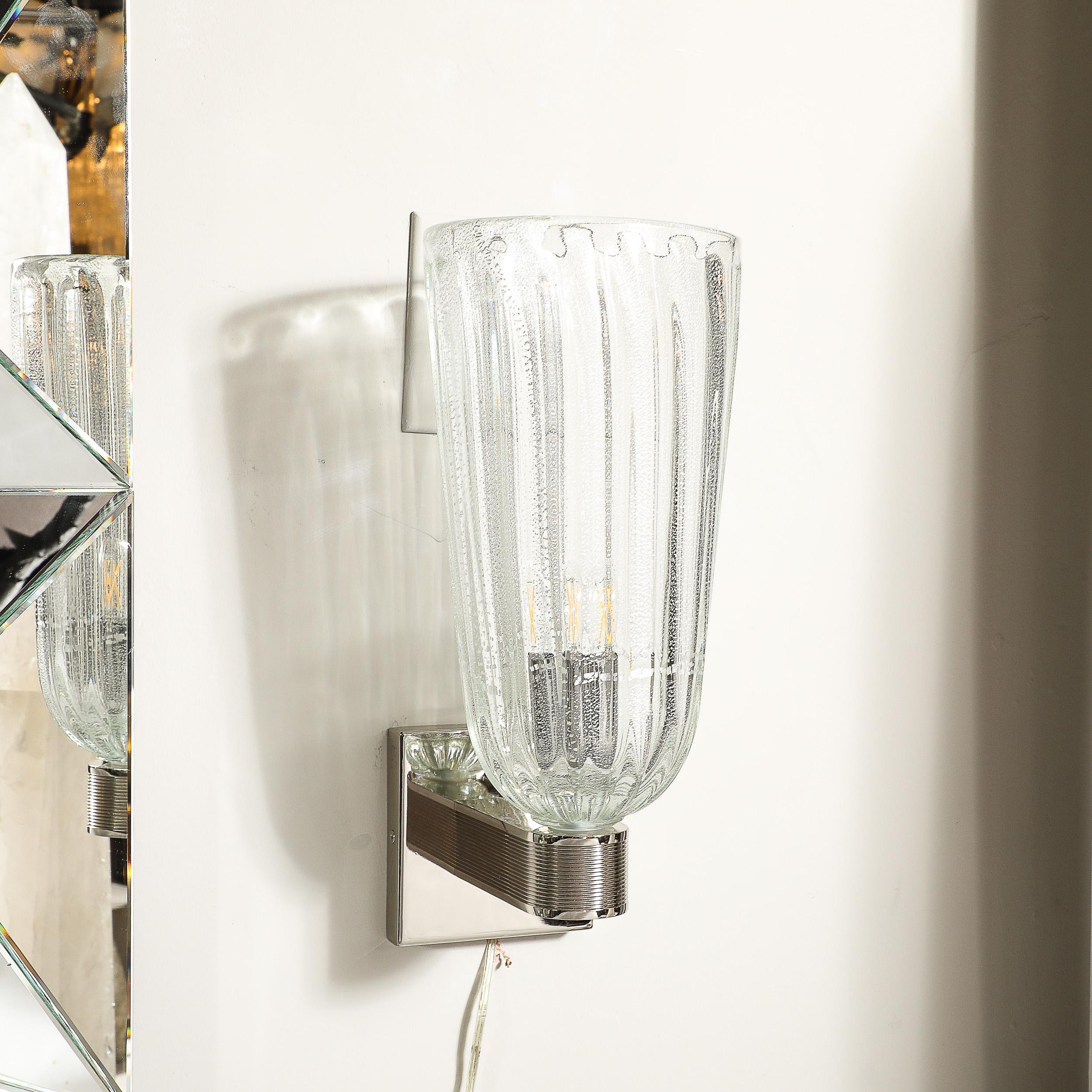 Appliques modernistes soufflées à la main en verre de Murano, nickel cannelé et or blanc 24 carats en vente 5