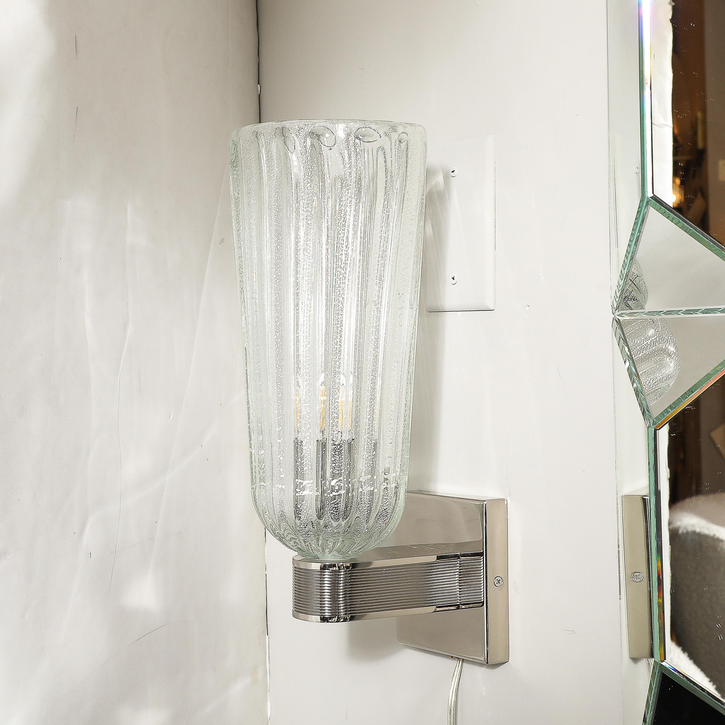Appliques modernistes soufflées à la main en verre de Murano, nickel cannelé et or blanc 24 carats en vente 11