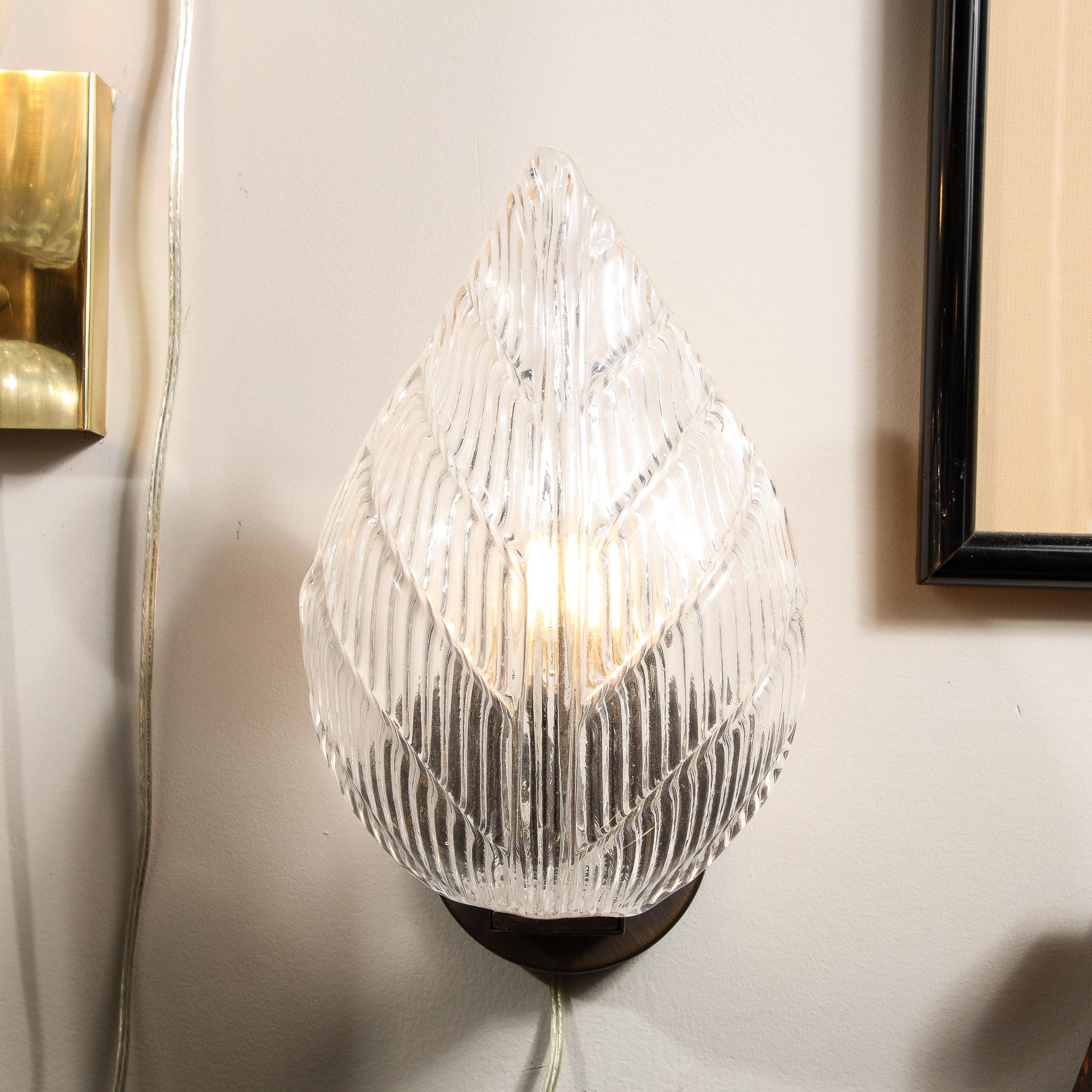 Modernist Handblown Murano Leaf Form Sconce in Transparent Reeded Glass For Sale 1