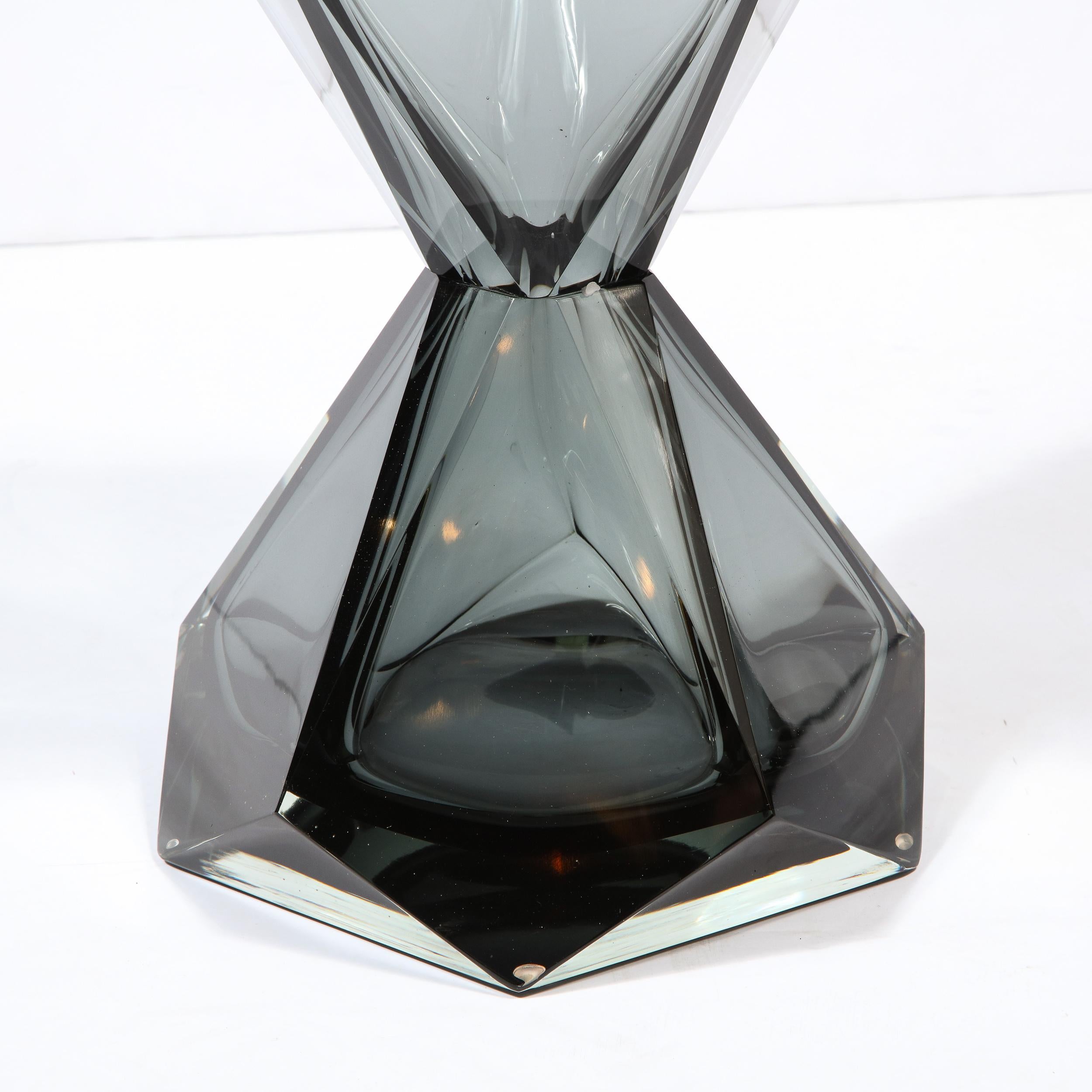 Modernist Handblown Murano Smoked Graphite Faceted Hourglass Side/ End Table In New Condition For Sale In New York, NY