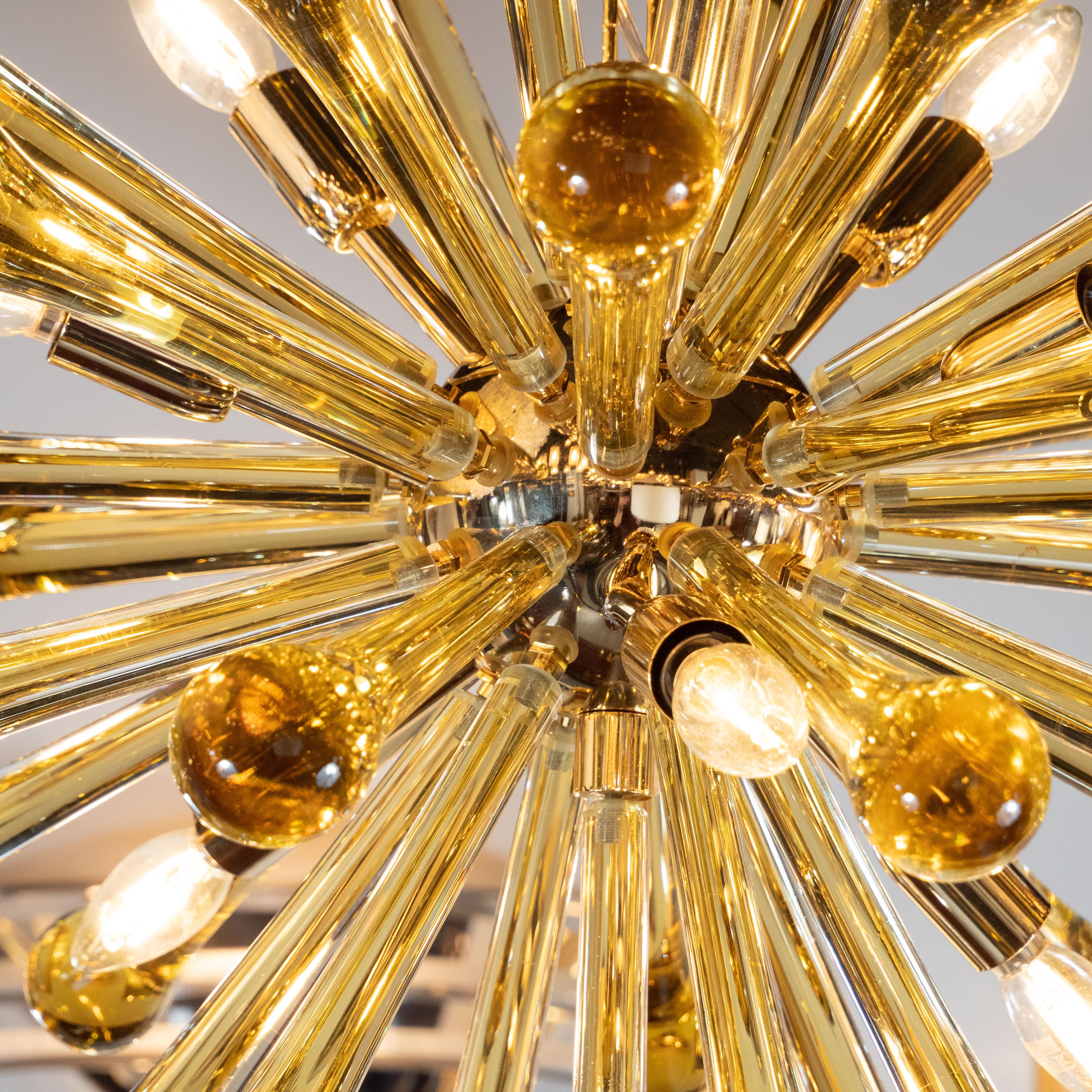 Italiano Sputnik modernista in vetro di Murano soffiato a mano con finiture in ottone in vendita