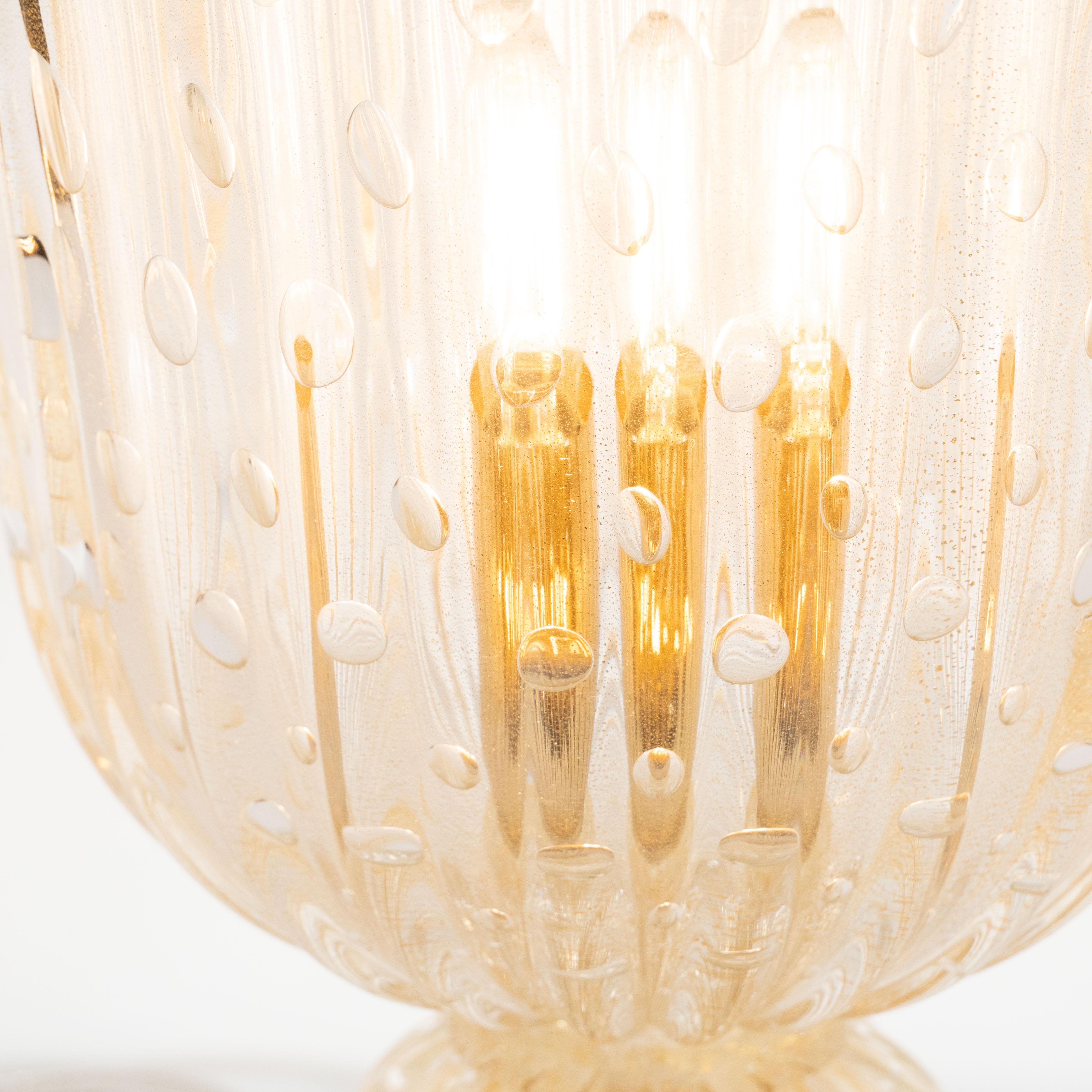 Or Luminaires modernistes en verre de Murano translucide soufflé à la main avec mouchetures d'or jaune 24 carats en vente