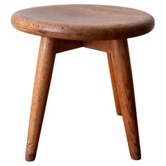 Sgabello Modernista Berger in Oak massiccio lavorato a mano