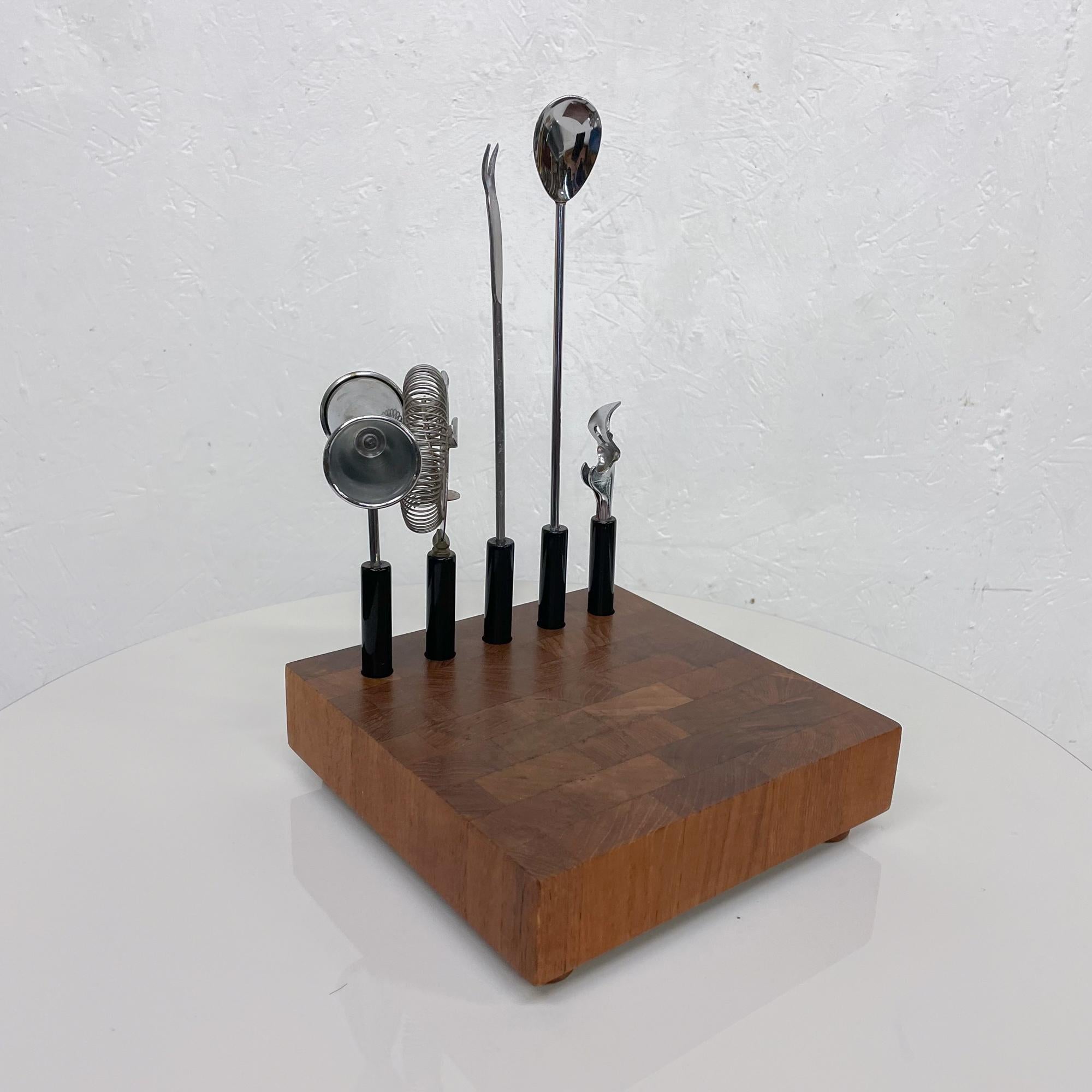  Modernist Handcrafted Teak Cocktail Bar Tool Set 1960s Hong Kong by Atapco  In Good Condition In Chula Vista, CA