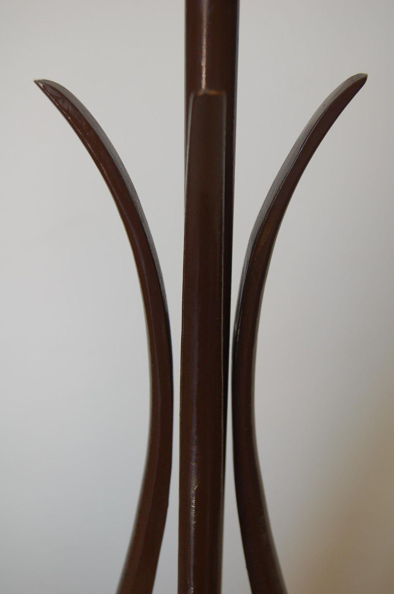American Modernist Harp Shaped Sculptural Walnut and Brass Tone Table Lamp, Pair For Sale