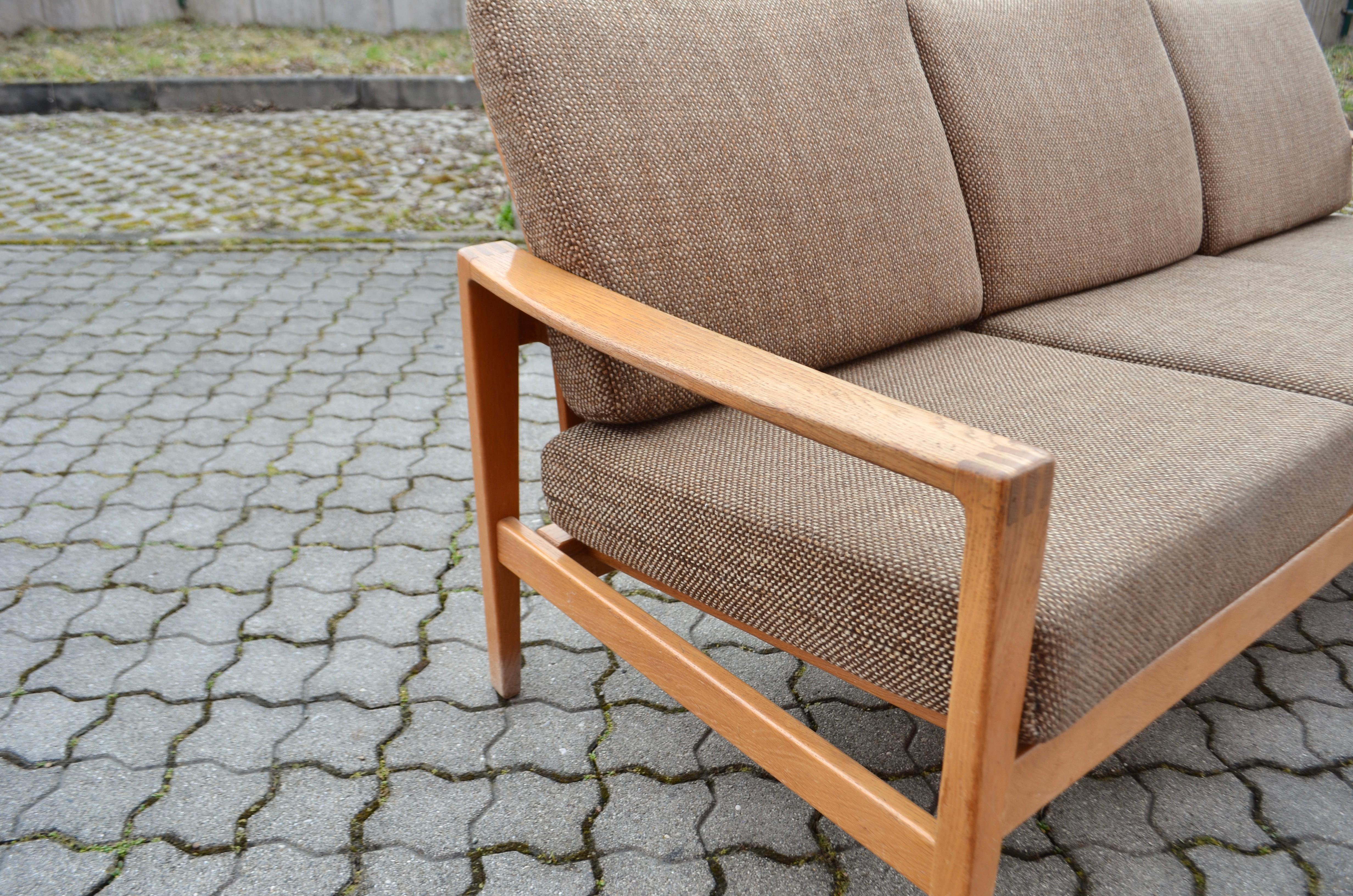 Modernist Hartmut Lohmeyer Oak Sofa for Wilkhahn Midcentury For Sale 6