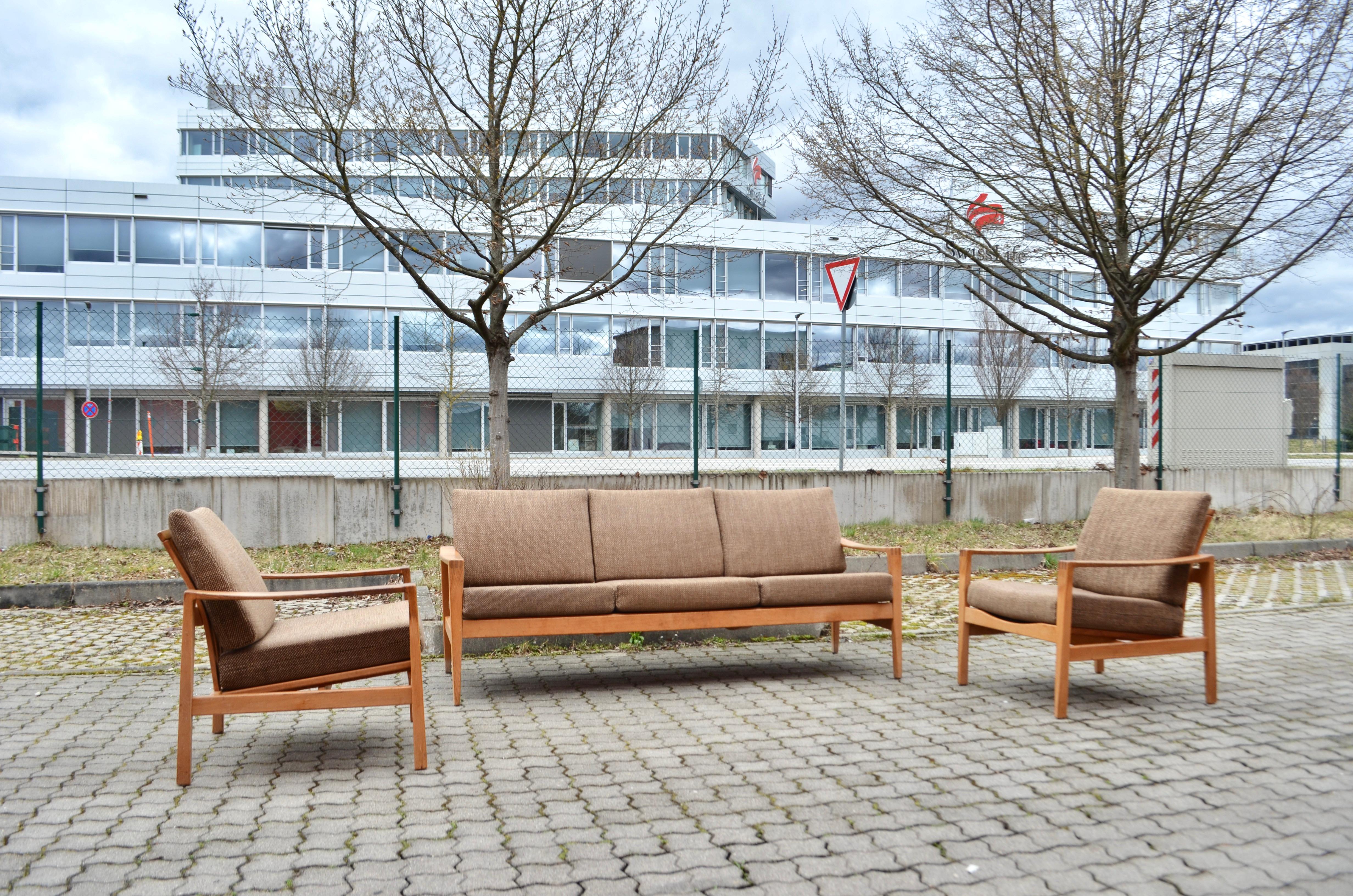 Modernist Hartmut Lohmeyer Oak Sofa for Wilkhahn Midcentury For Sale 9