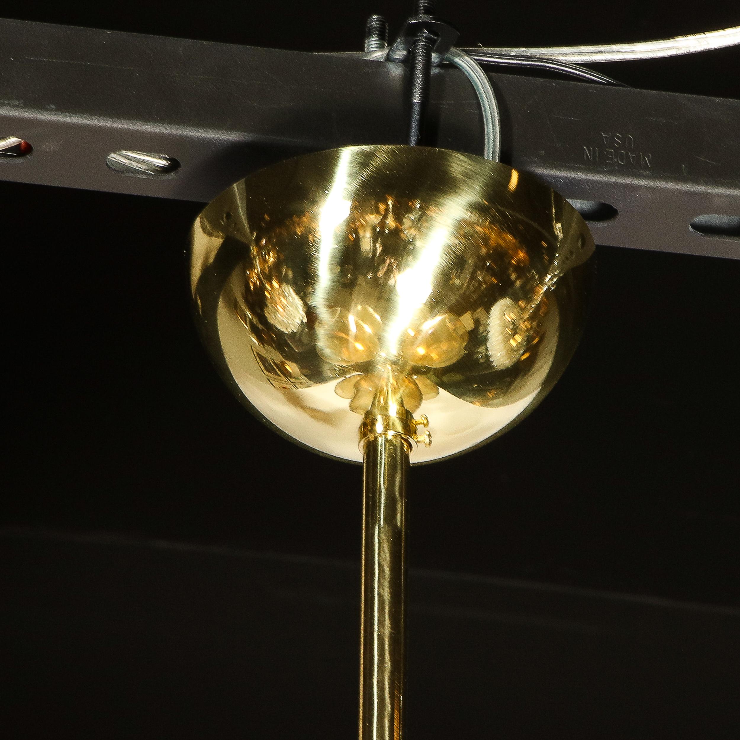 Modernistischer Kronleuchter „Helios“ aus Messing mit mundgeblasenen Muranoglas-Rauchglas-Schirmen (21. Jahrhundert und zeitgenössisch) im Angebot