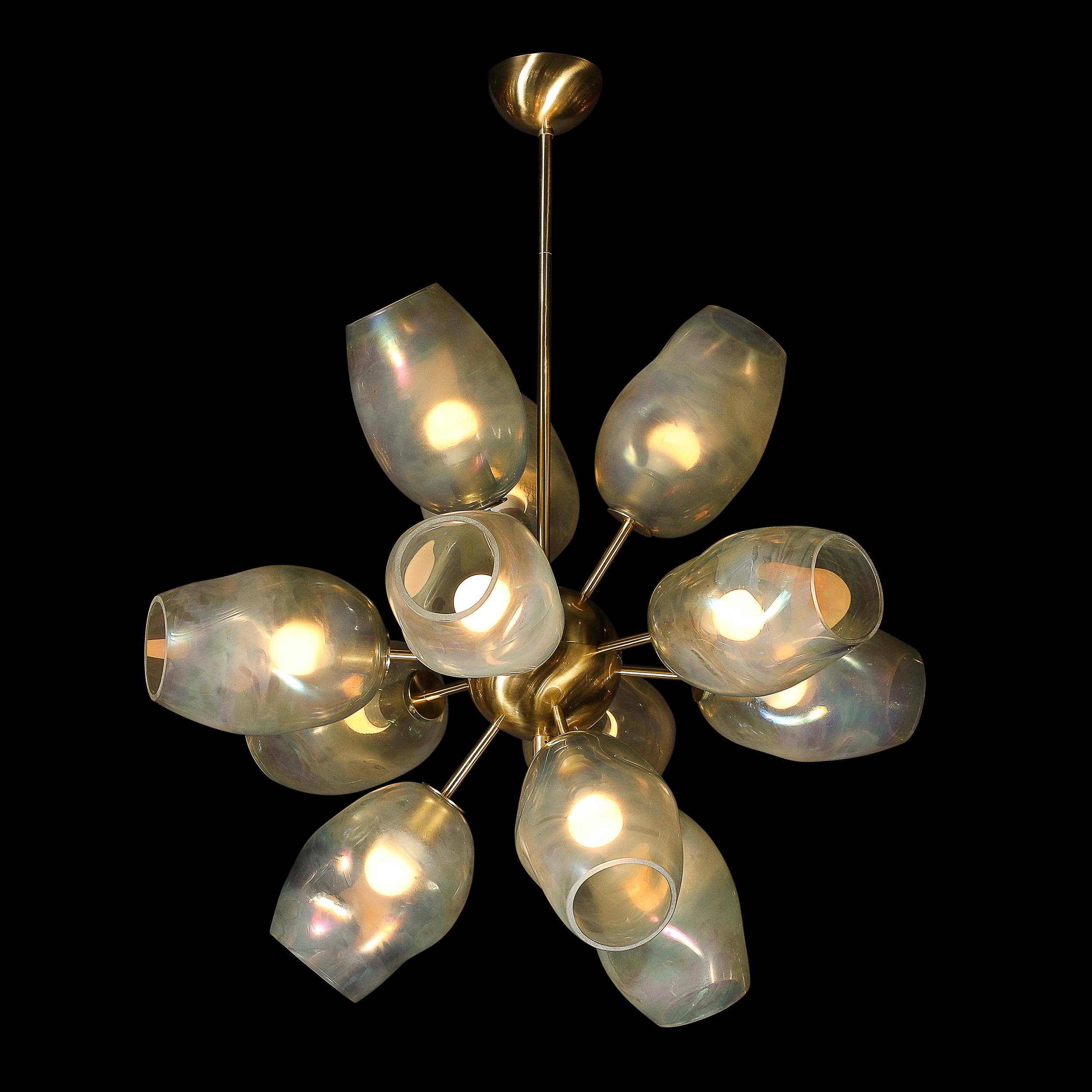 Ce magnifique lustre moderniste 