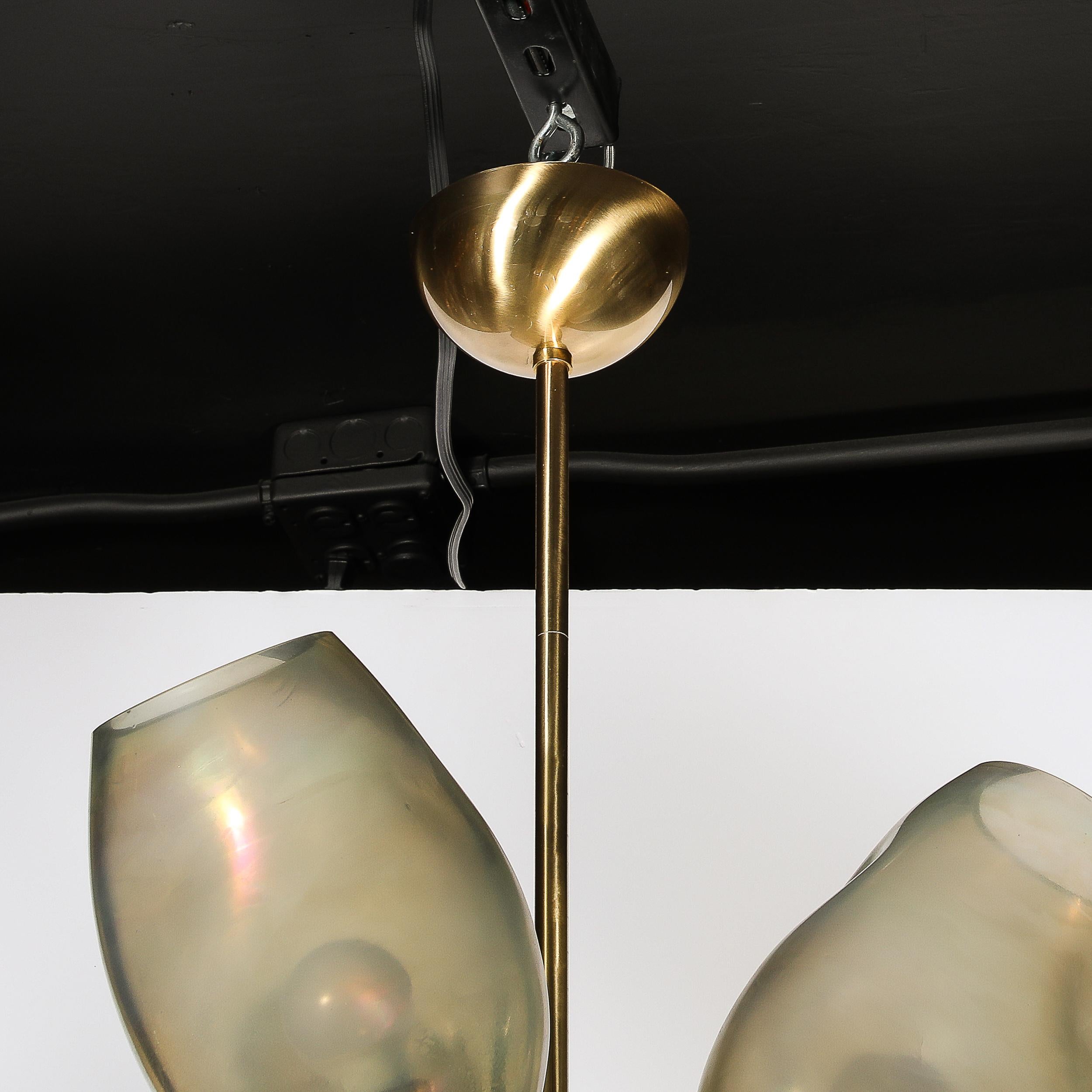 Lustre moderniste 