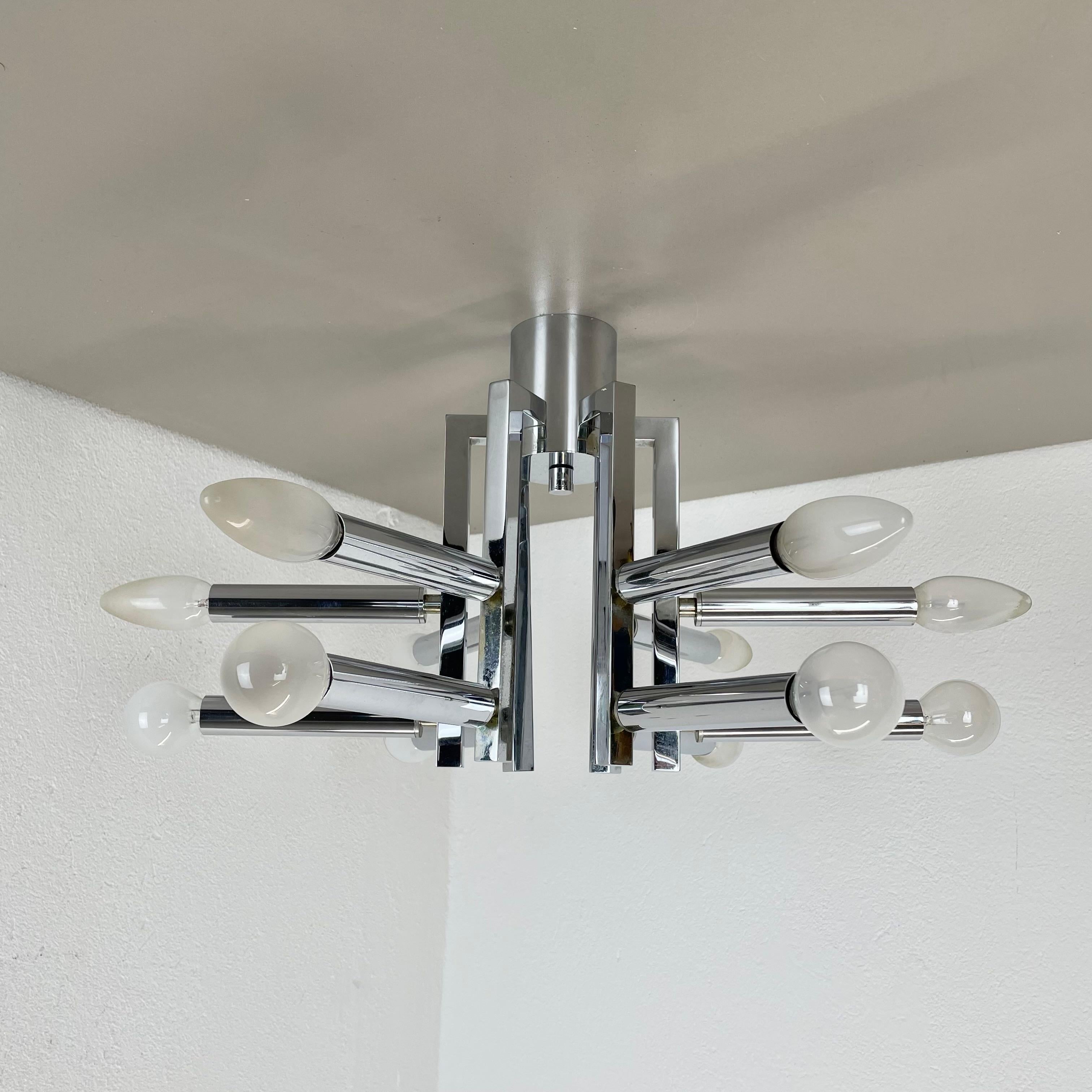 Mid-Century Modern Modernist Huge chromed SPUTNIK Sciolari Style Ceiling Light, Italy, 1970s For Sale