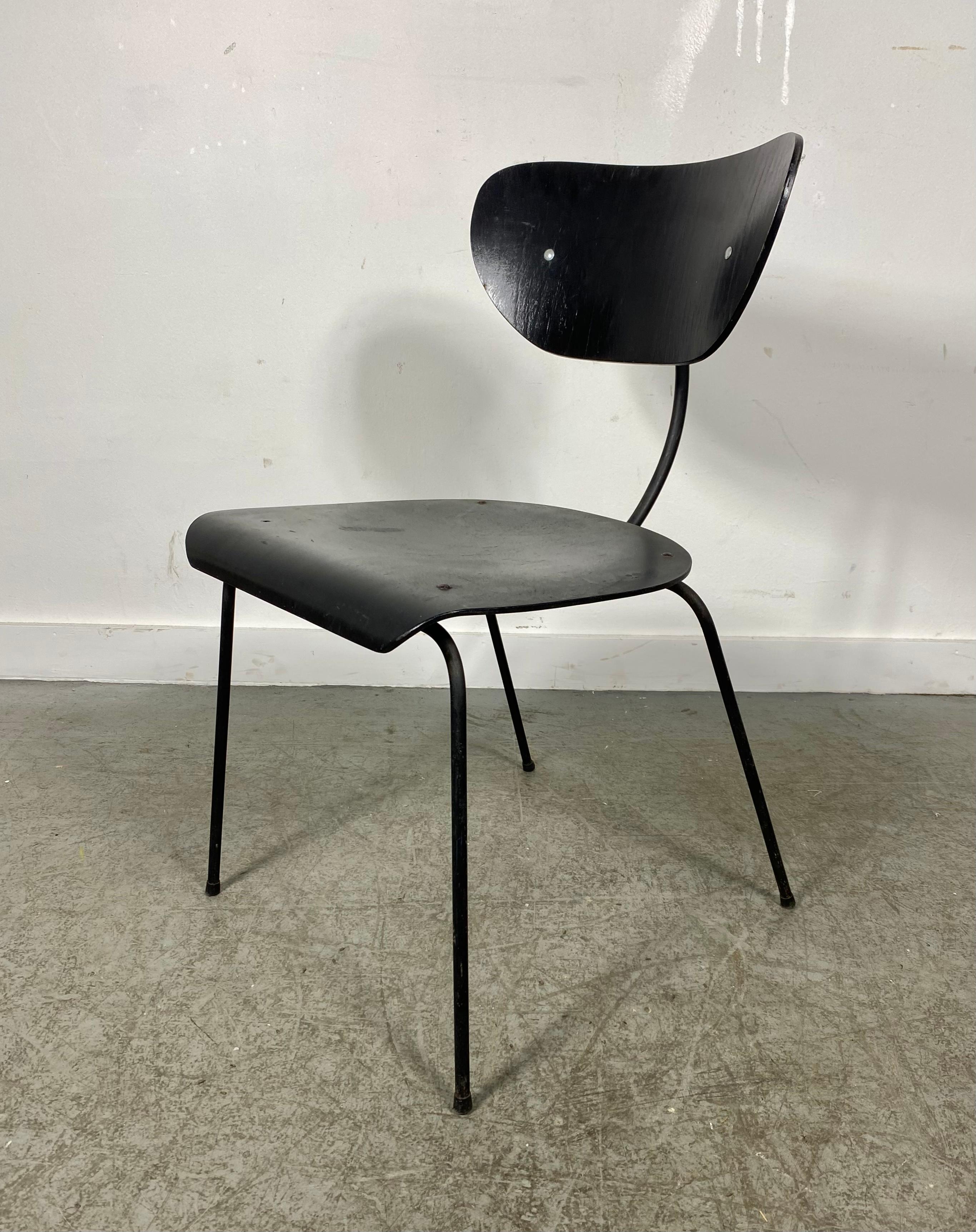 Modernist Iron and Plywood side chair attributed to Egon Eiermann, Germany In Good Condition For Sale In Buffalo, NY