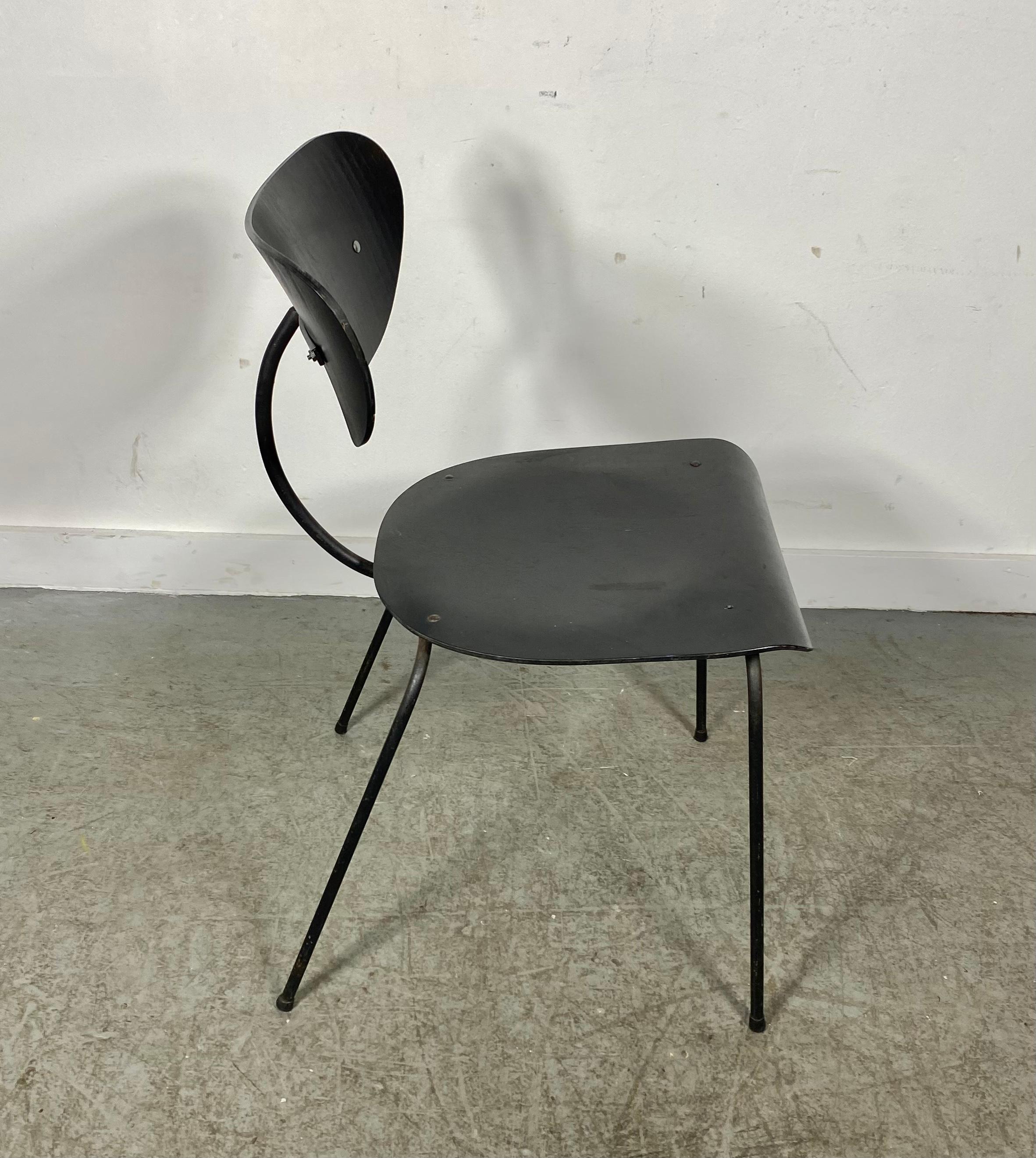 Modernist Iron and Plywood side chair attributed to Egon Eiermann, Germany For Sale 3