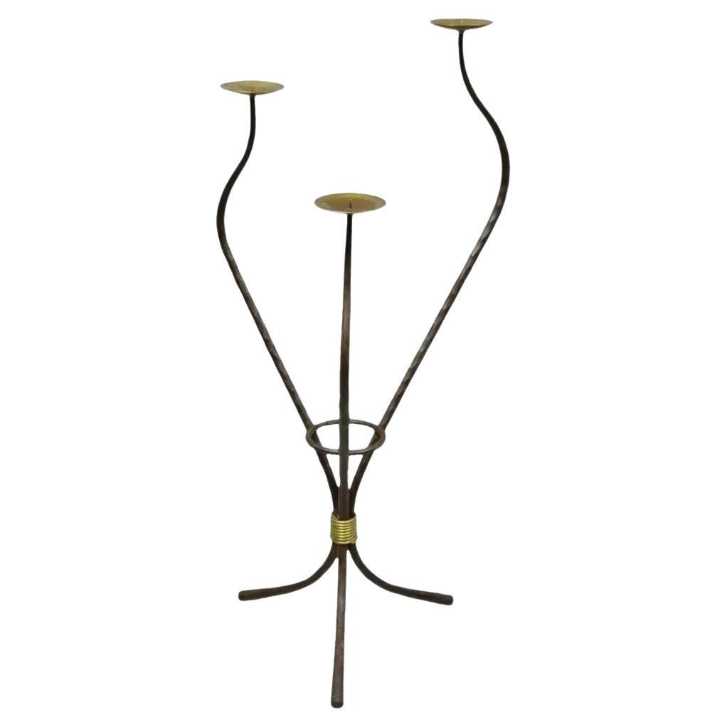 Bougeoir Moderniste en Fer Laiton 3 Tiers Sculptural Brutalist Chandelier de Sol