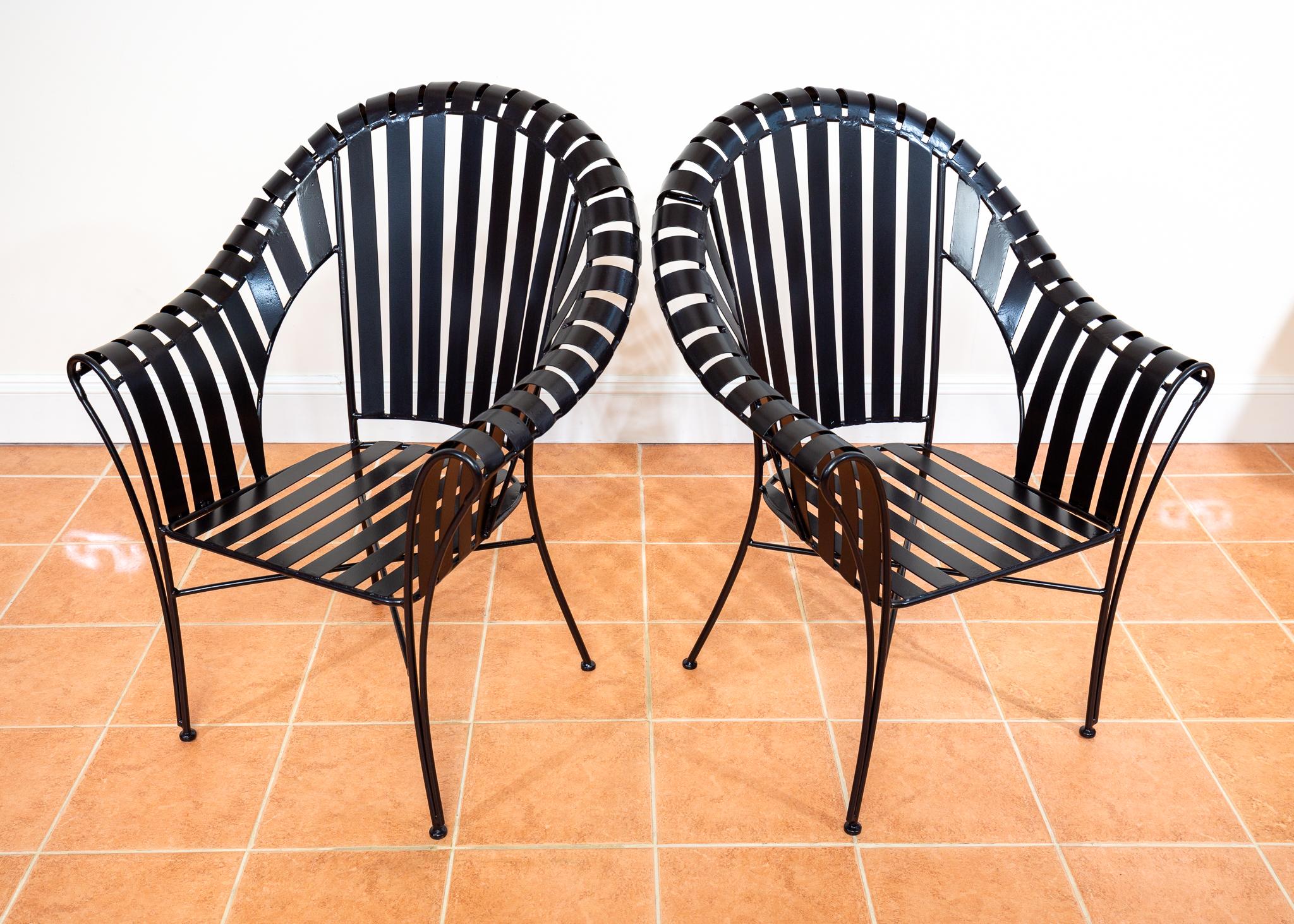 Paire de fauteuils de jardin modernistes à sangles de fer des années 1980, style brutaliste MCM Salterini en vente 4