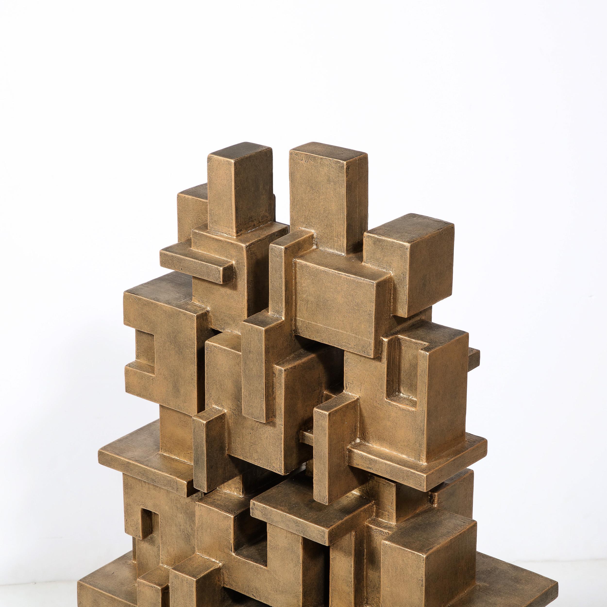 Sculpture de grille isométrique moderniste en finition or verni de Dan Schneiger en vente 3