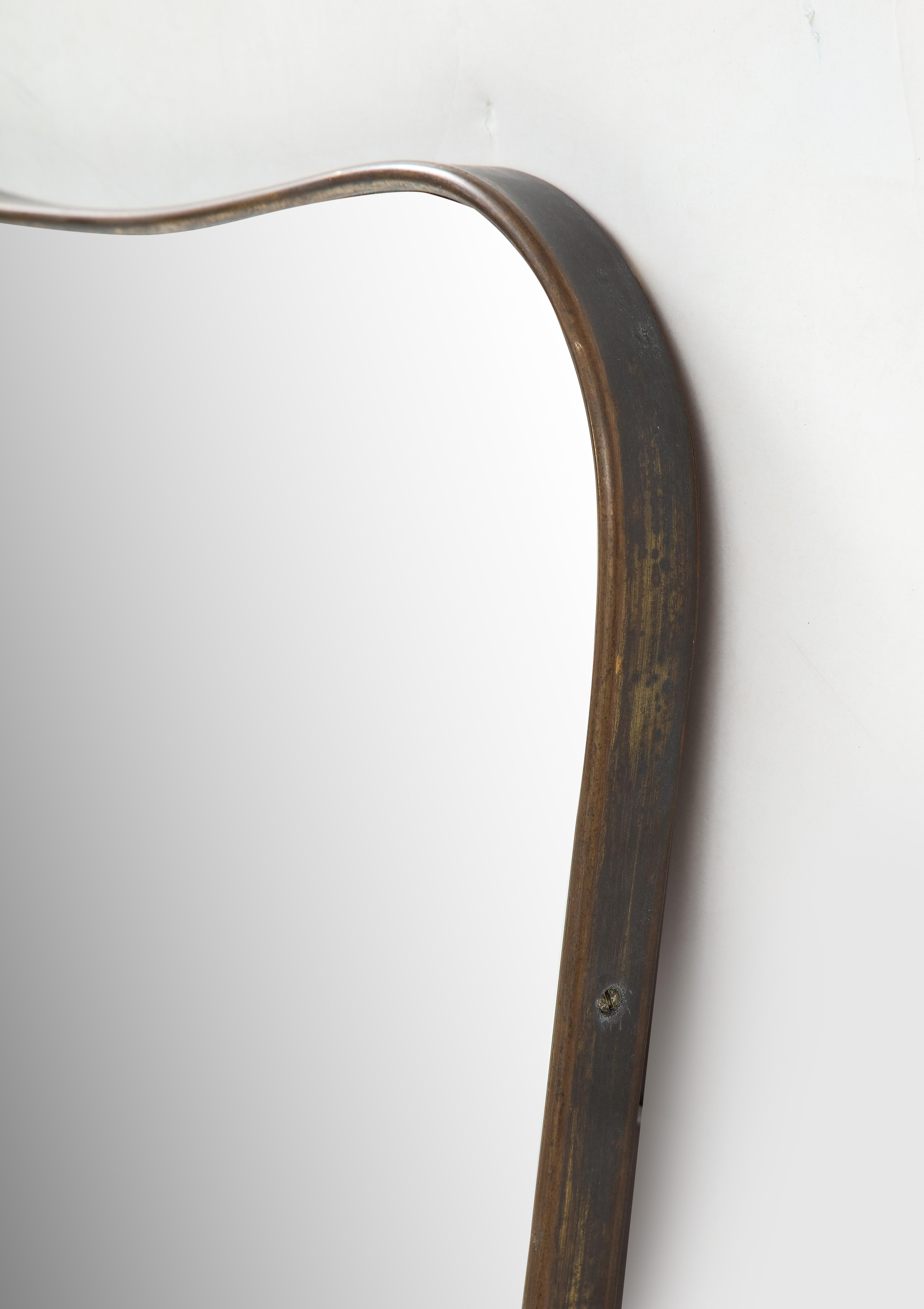 Modernist Italian 1950's Brass Shaped Mirror For Sale 4