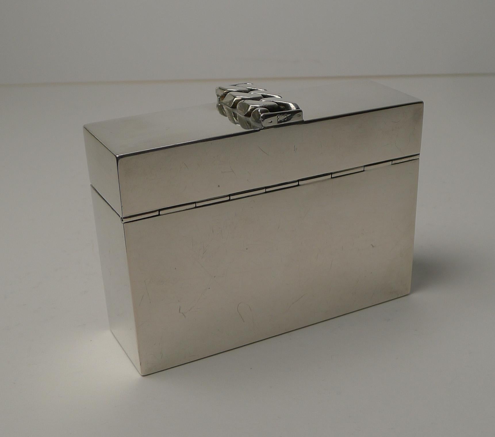 Modernist Italian 800 Silver Small Playing Card Box, C.1950/1960 In Good Condition For Sale In Bath, GB