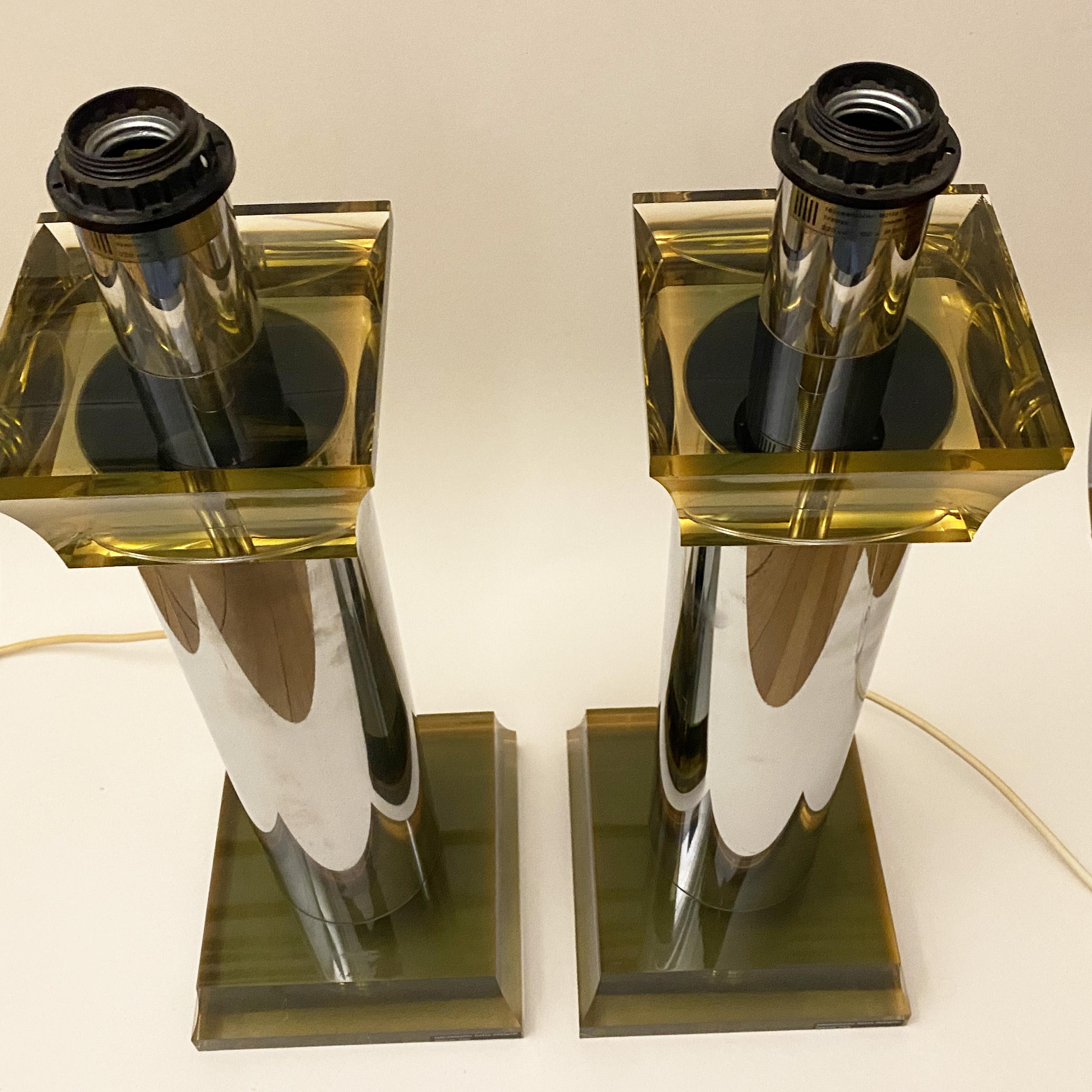 Mid-Century Modern Modernist Italian Chrome & Lucite Lamp by Felice Antonio Botta, 1970s, set of 2. For Sale