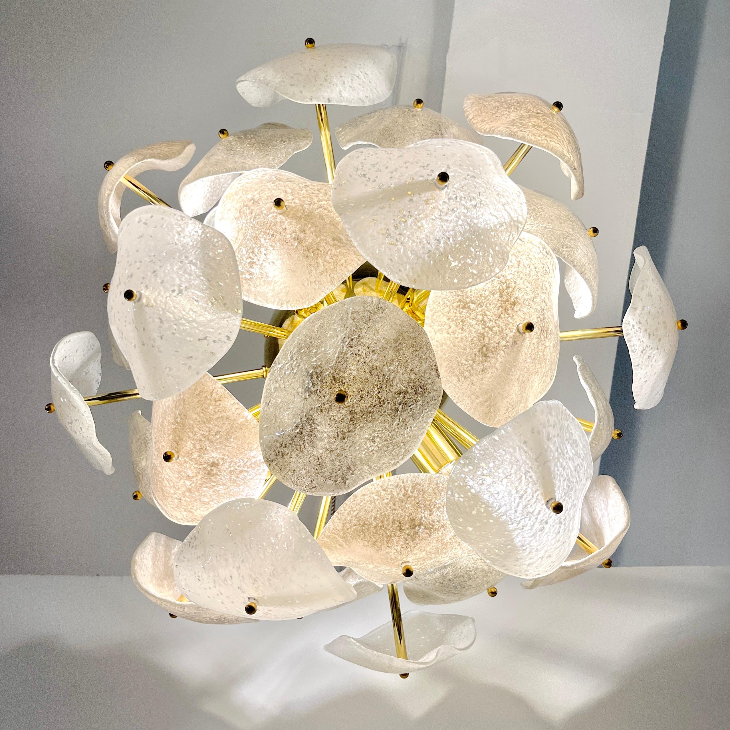 Modernist Italian Gray White Light Beige Murano Glass Leaf Sputnik Flush Mount For Sale 1