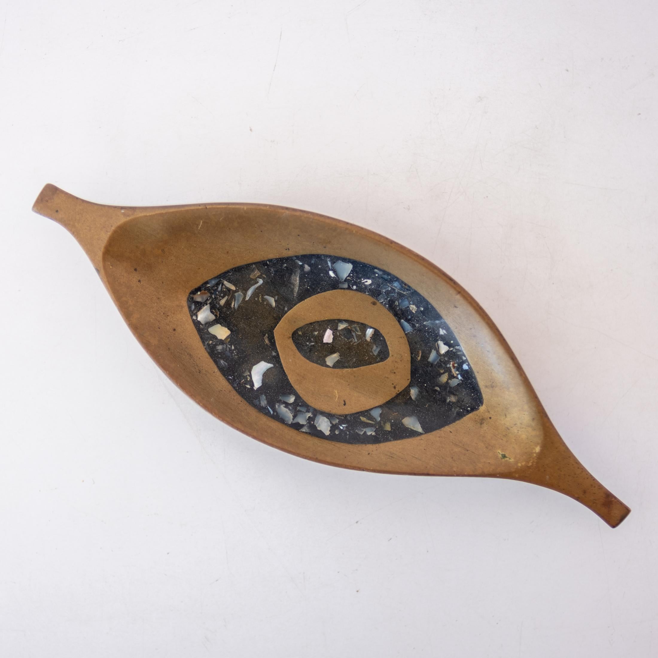 Modernist Italienisch Inlay Stone Eye Bronze Schüssel Catch All Ring Dish im Angebot 4