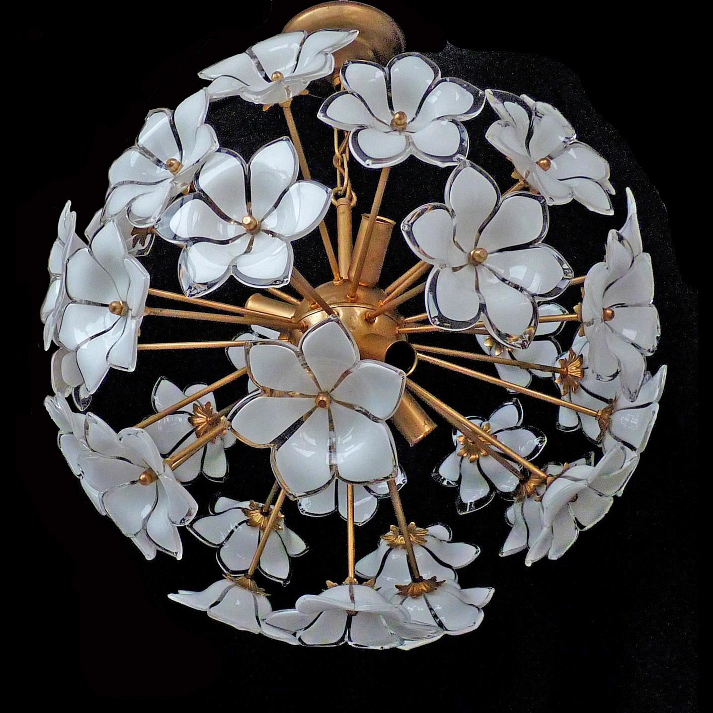 Hollywood Regency Modernist Italian Murano Flower Bouquet Art Glass Gilt Brass Sputnik Chandelier For Sale