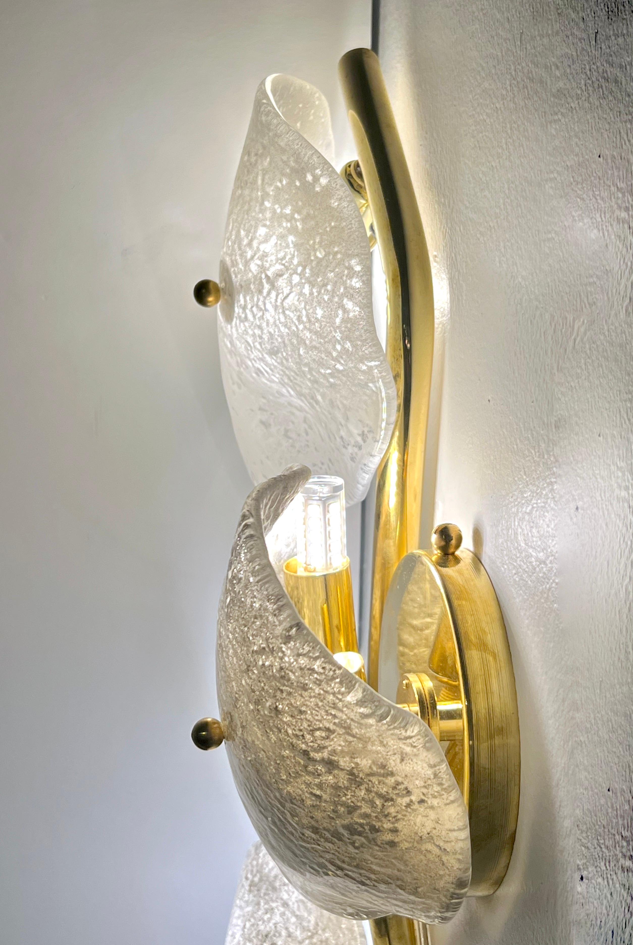 Lampada da parete modernista in vetro di Murano grigio bianco chiaro beige a 3 foglie Branch in vendita 4