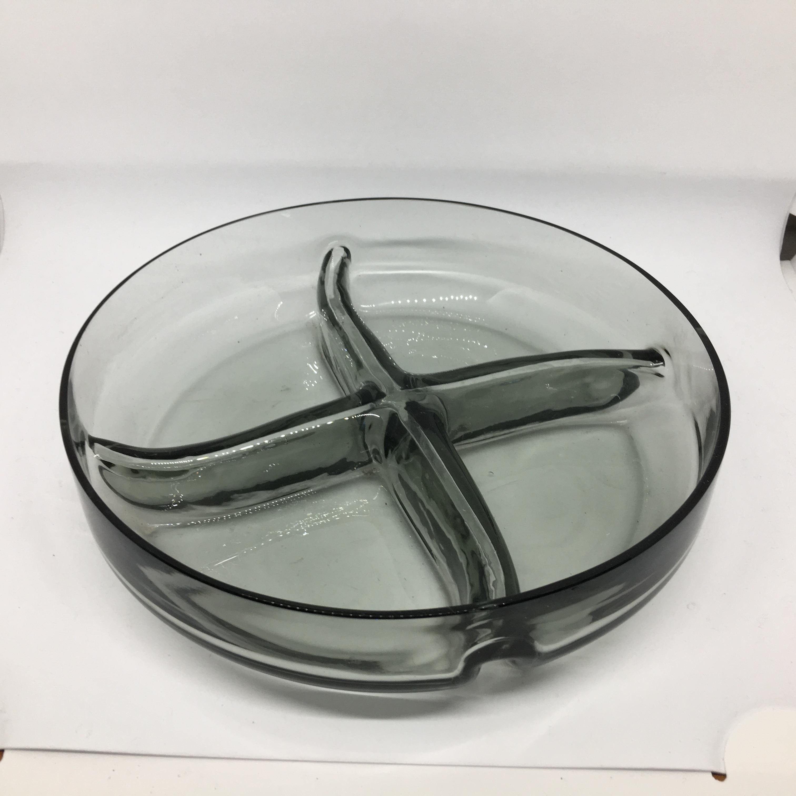 Modernist Italian Silver Plated Centerpiece Designed by Enrico Baldaro, 1970 For Sale 4