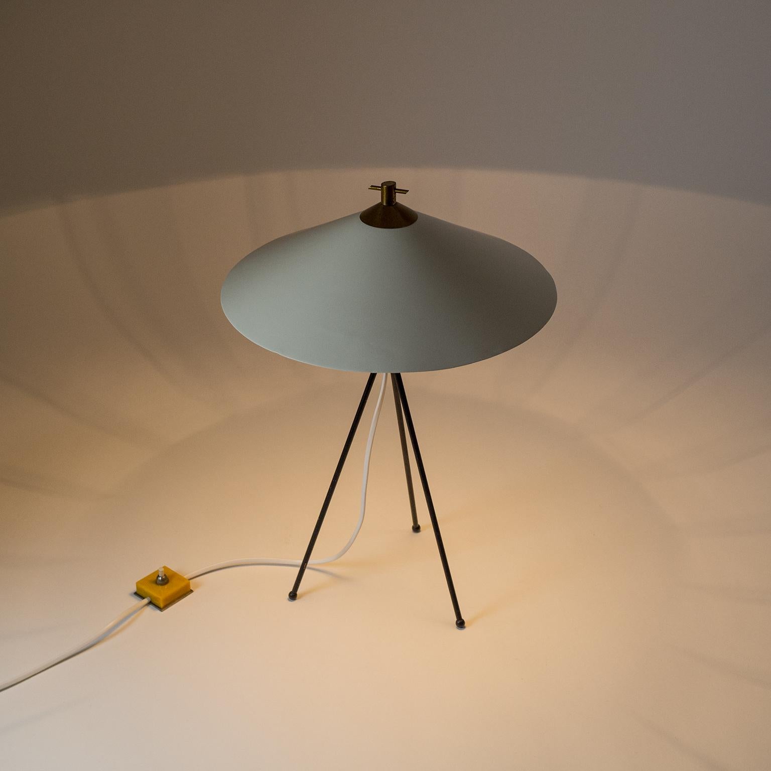 Modernist Italian Tripod Table Lamp, 1950s (Lackiert)