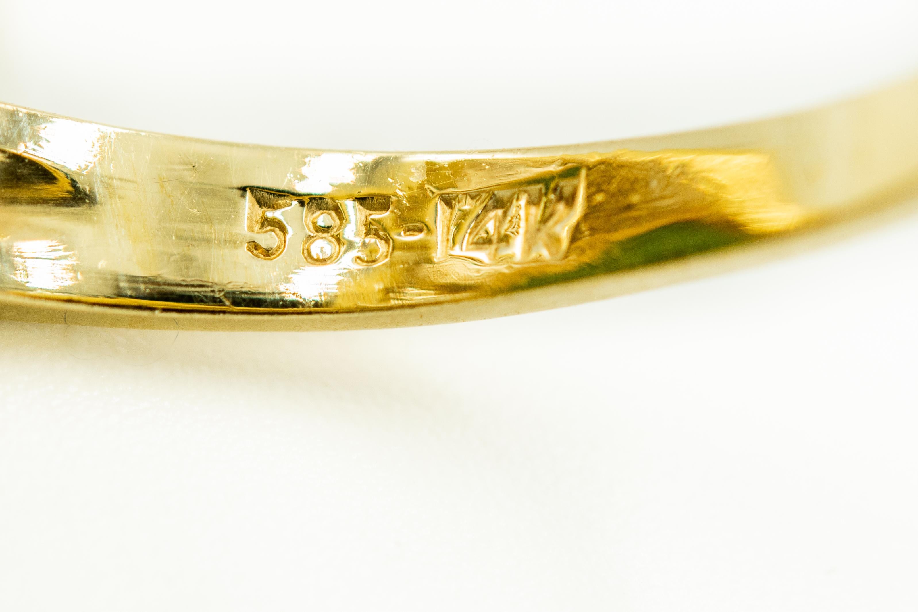 Modernist Jade in Organic Freeform Yellow Gold Dome Ring 3