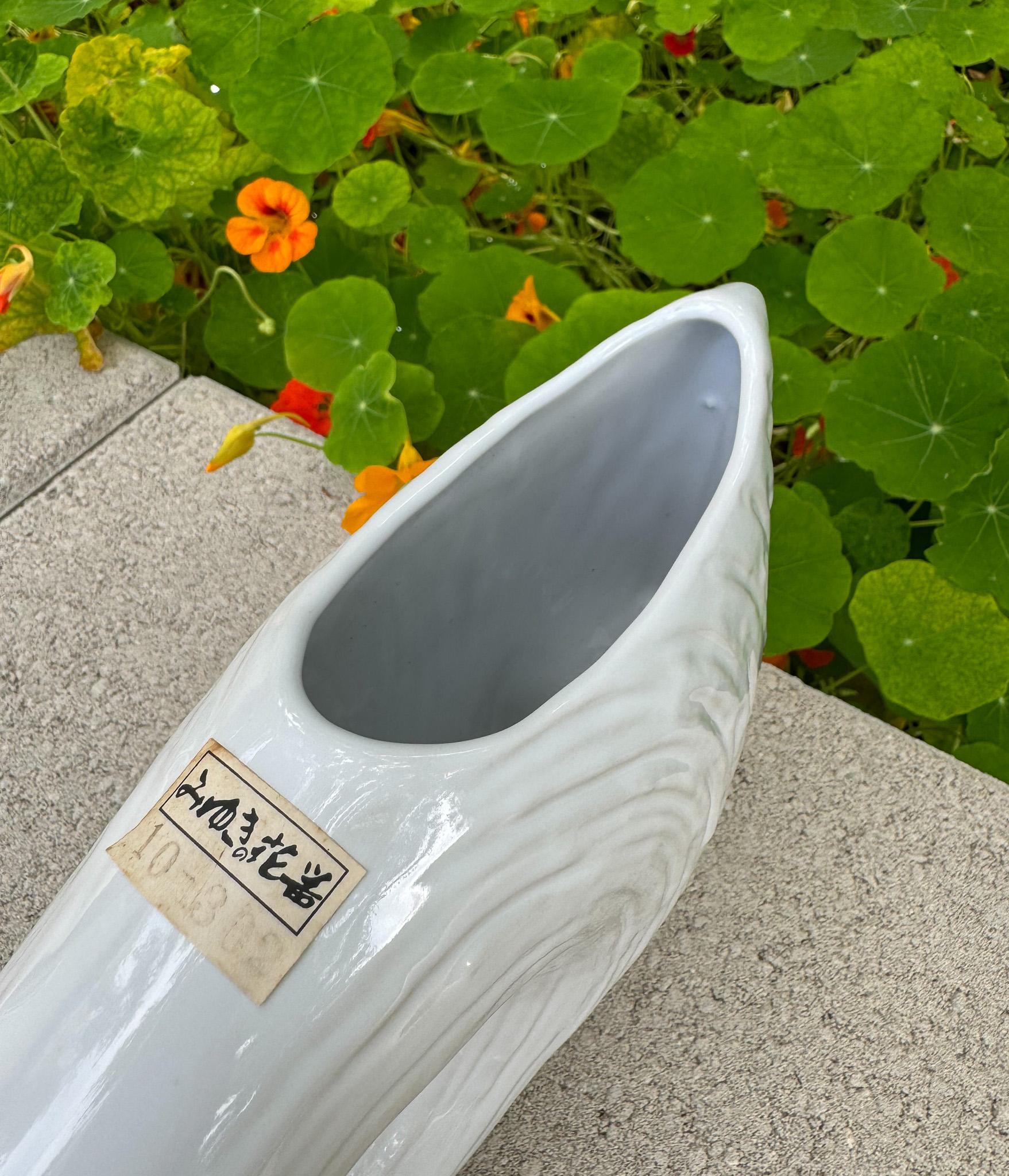 Modernist Japanese Ikebana Vase, Japan, 20th Century 10