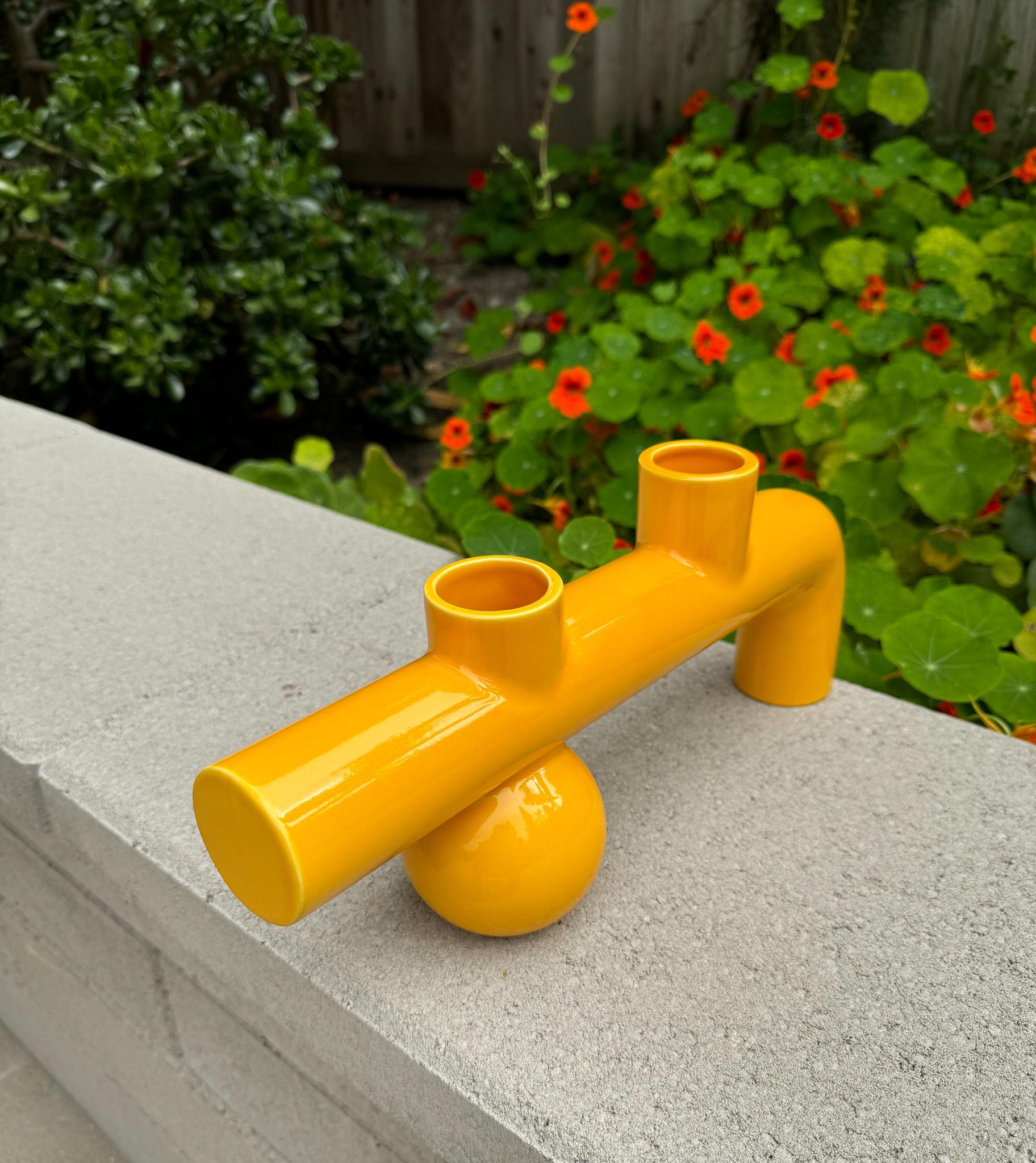Modernist Japanese Ikebana Vase, Japan, 21st Century 11