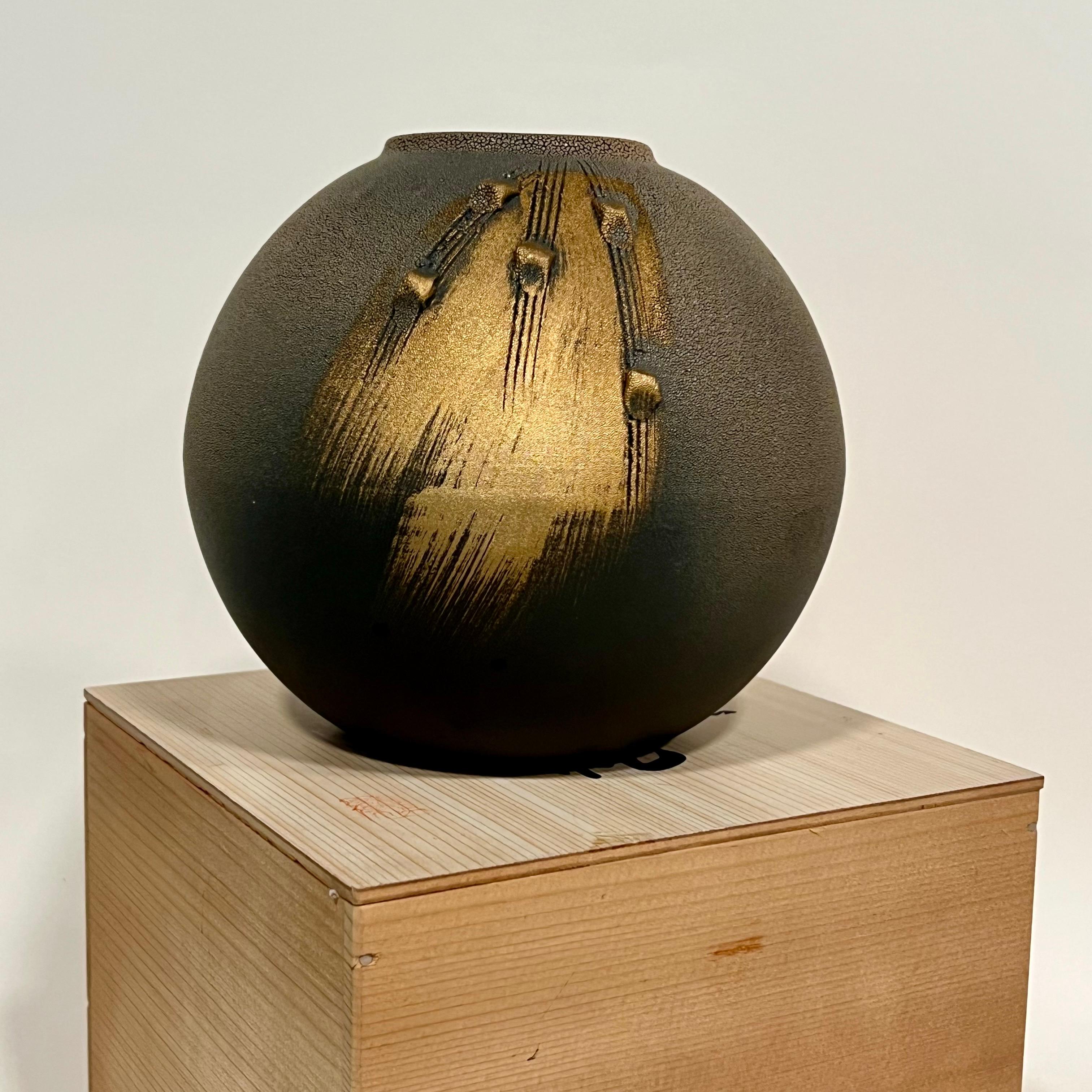 Modernistische japanische Shigaraki-Keramikvase aus Keramik 2