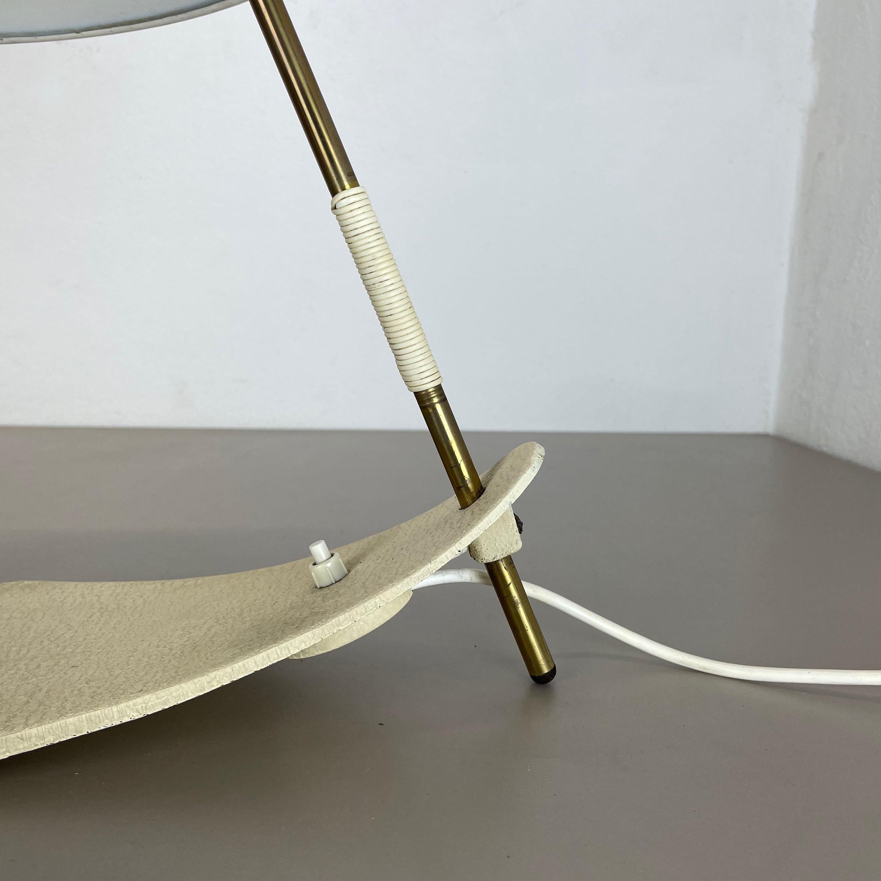 modernist kalmar sytle Bauhaus beige metal + brass Desk Light, Austria, 1950s For Sale 4