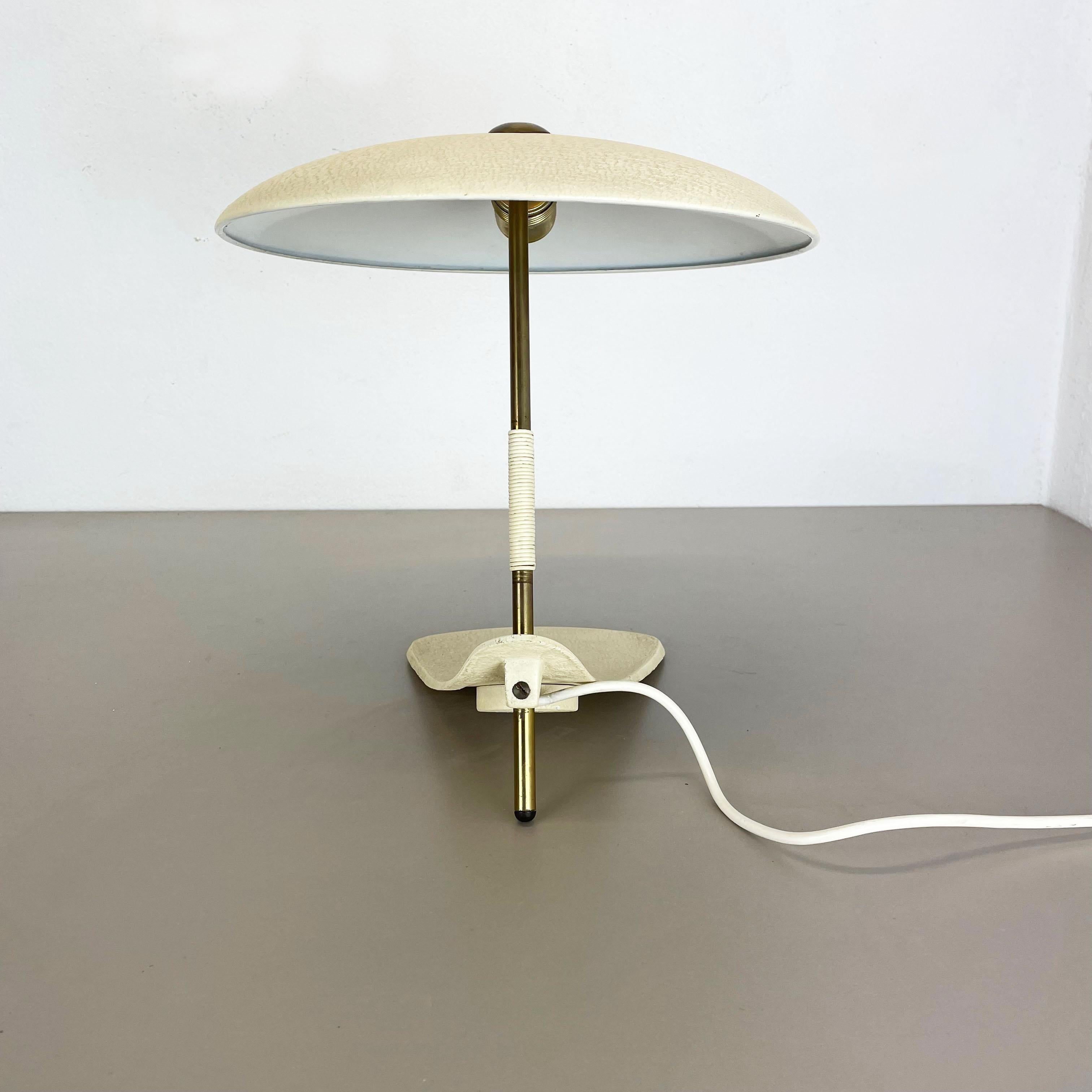 modernist kalmar sytle Bauhaus beige metal + brass Desk Light, Austria, 1950s For Sale 10