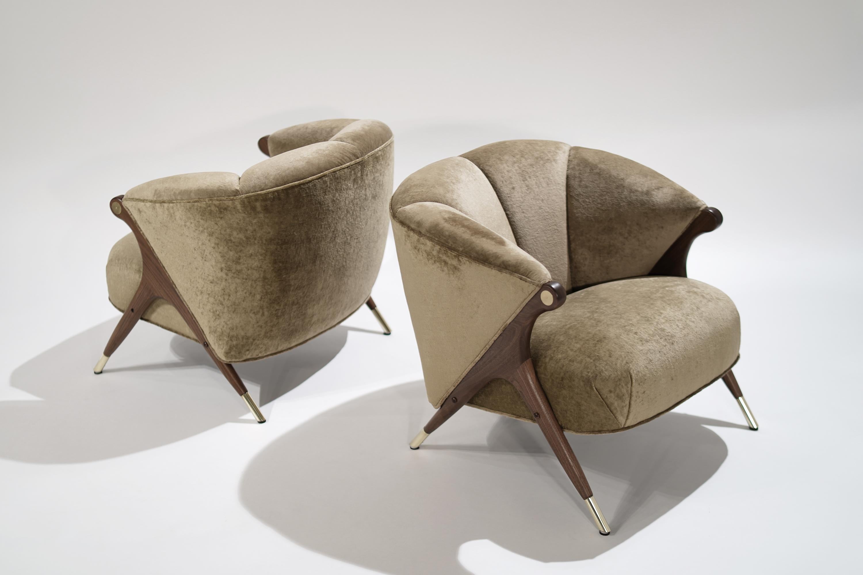 Modernist Karpen Lounge Chairs in Hazel Linen Velvet, 1950s 3
