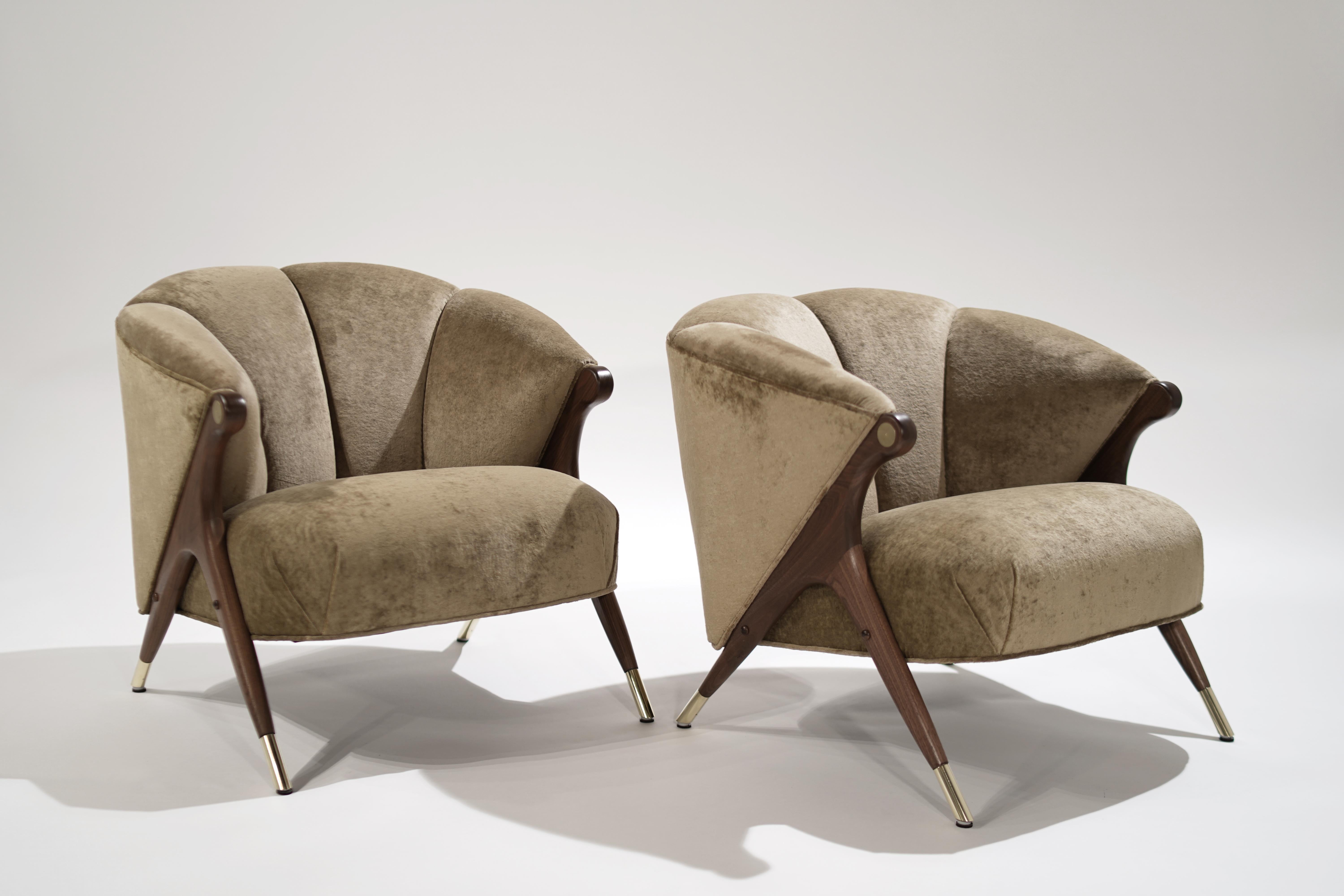 Modernist Karpen Lounge Chairs in Hazel Linen Velvet, 1950s 2