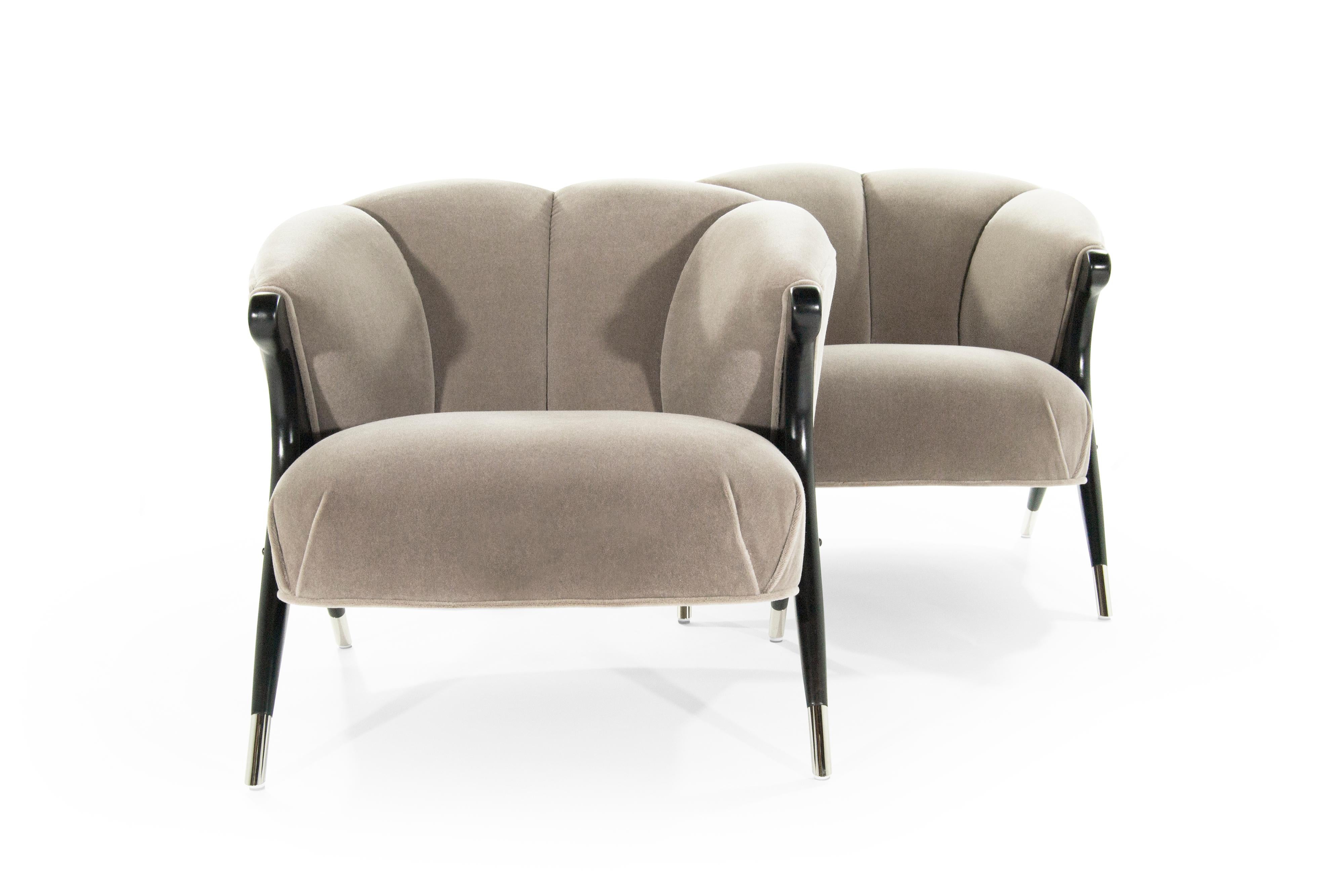 20th Century Modernist Karpen Lounge Chairs in Taupe Mohair, 1950s