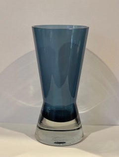 Modernist Kehra Art Glass Vase by Tamara Aladin for Riihimäen Lasi, Finland.