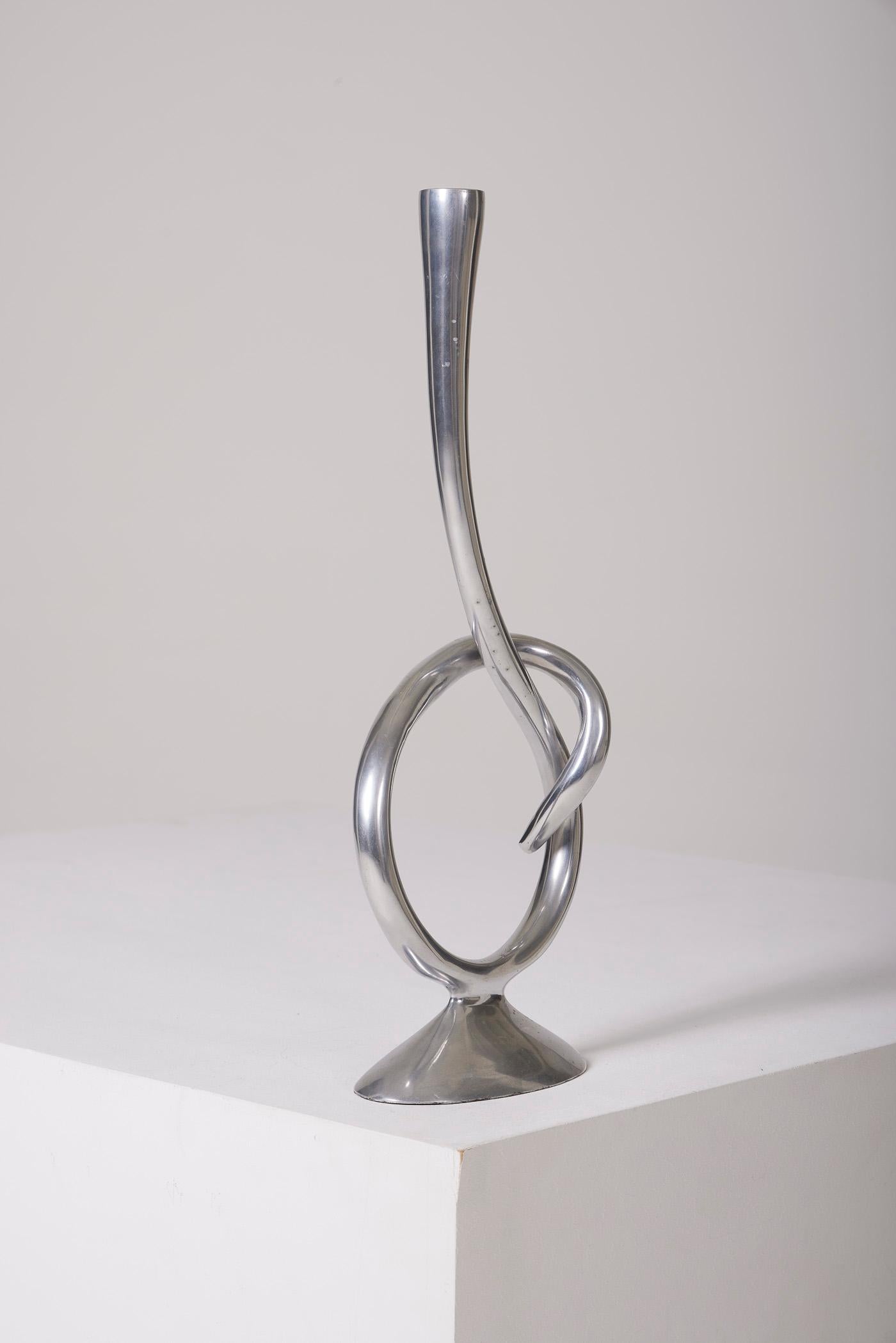 Metal Modernist knot candlestick