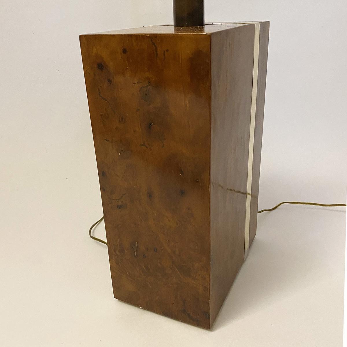 Modernist Lamp in Thuya Burl Wood and Brass, in the Style of Willy Rizzo, 1970s For Sale 3