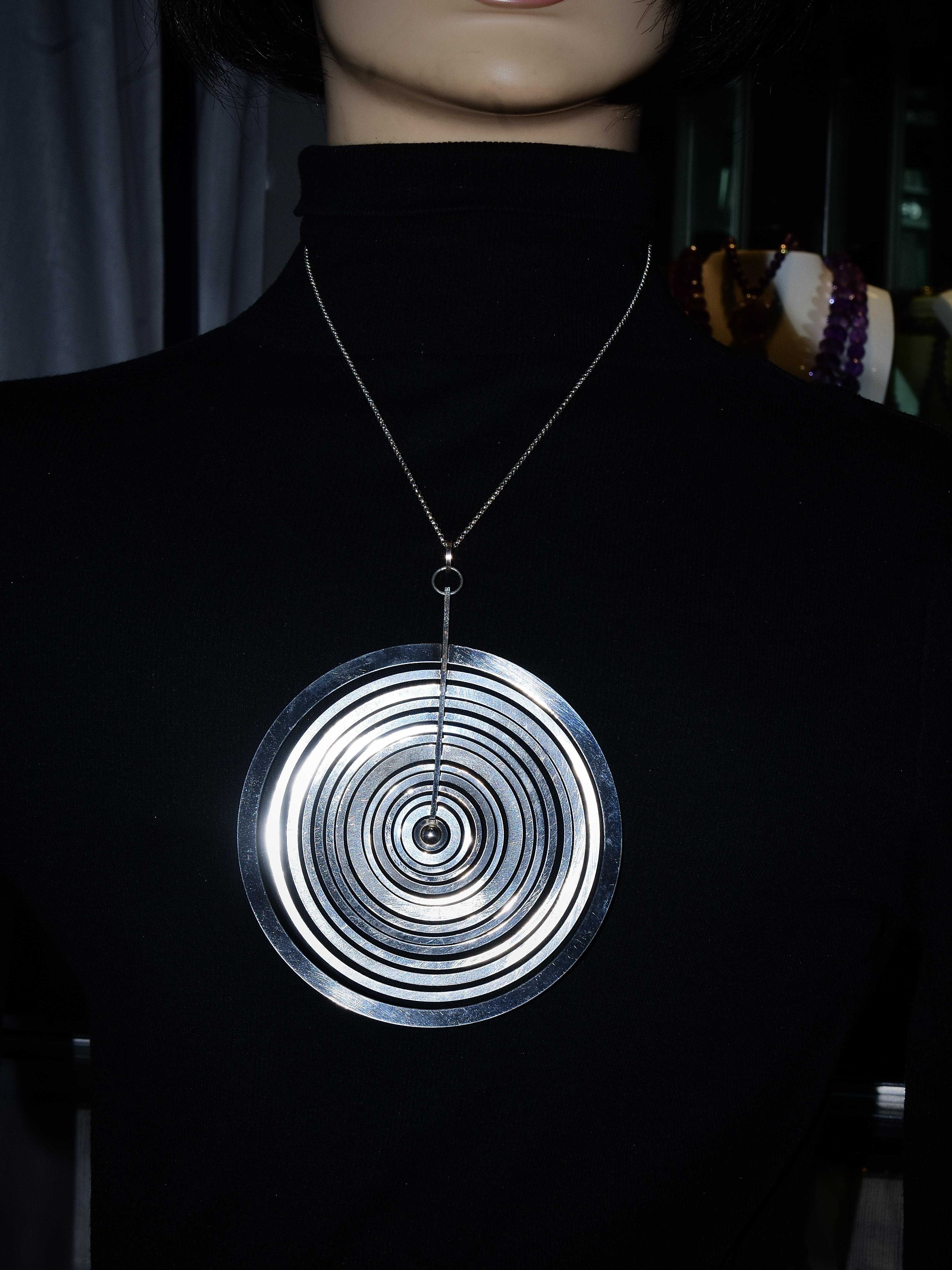 Modernist Largest Version Sterling Silver Moon Pendant, Tapio Wirkkala, c. 1971 8
