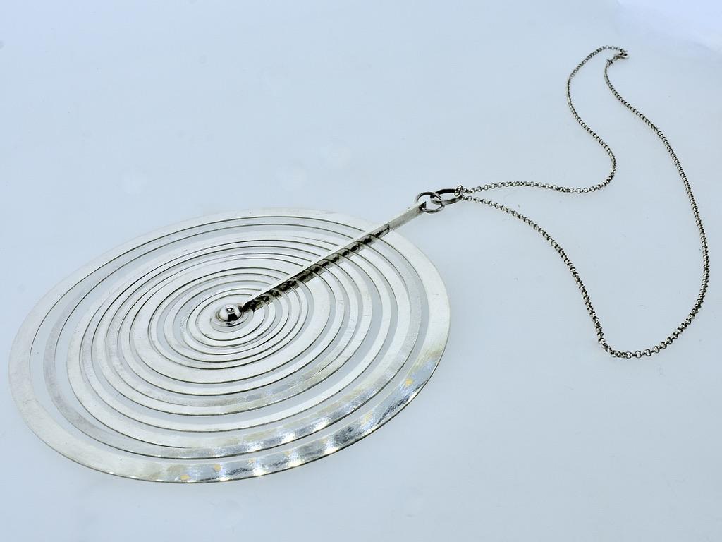 Modernist Largest Version Sterling Silver Moon Pendant, Tapio Wirkkala, c. 1971 2