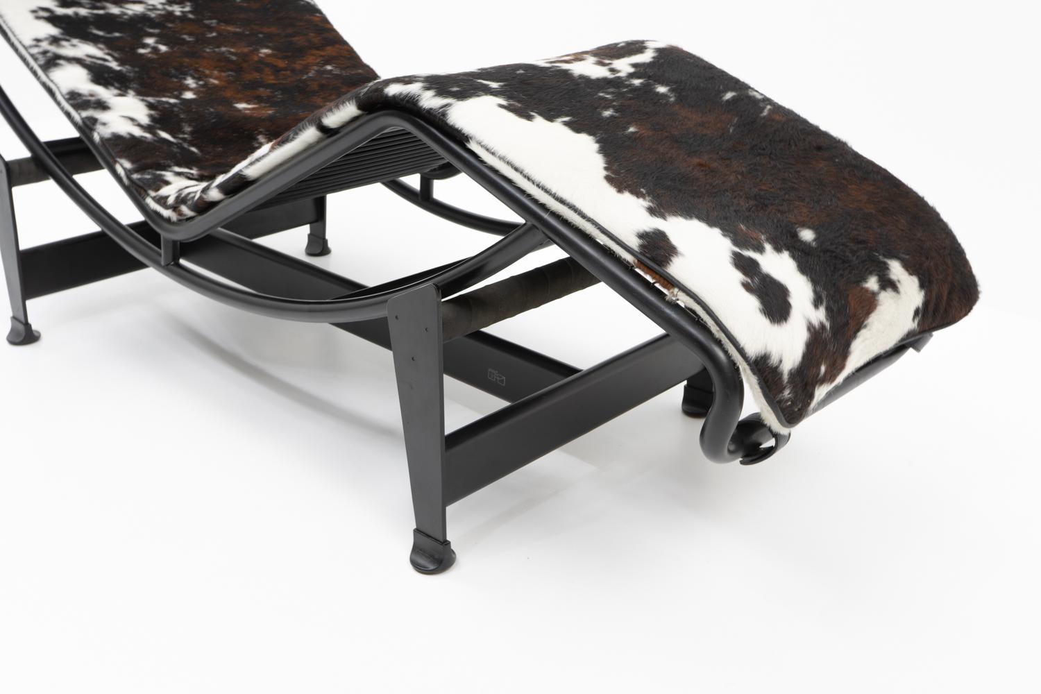 Modernista Le Corbusier by Cassina LC4, pelle 