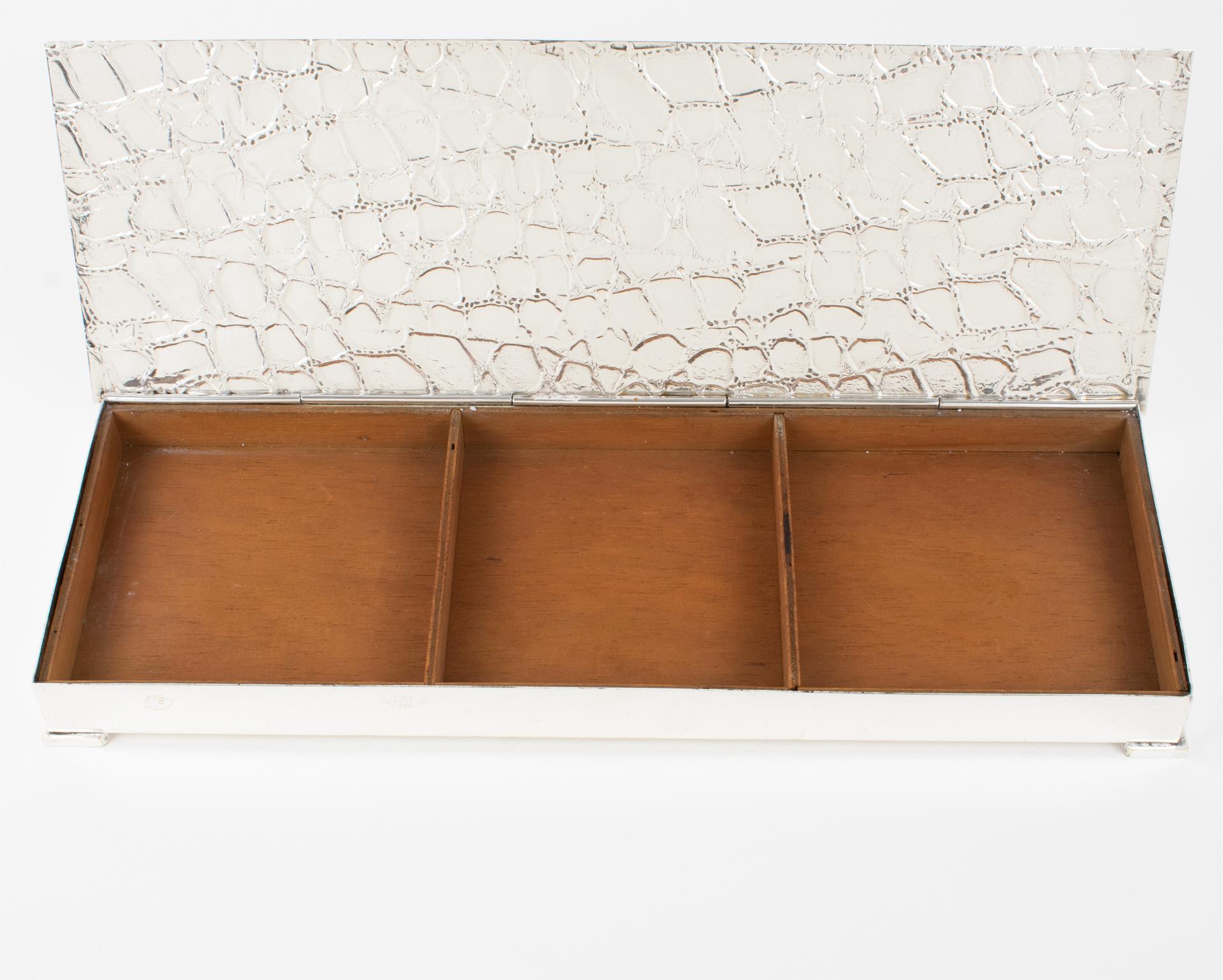 Mid-20th Century Modernist Long and Flat Silver Plate Box with Crocodile Pattern, circa 1960 For Sale
