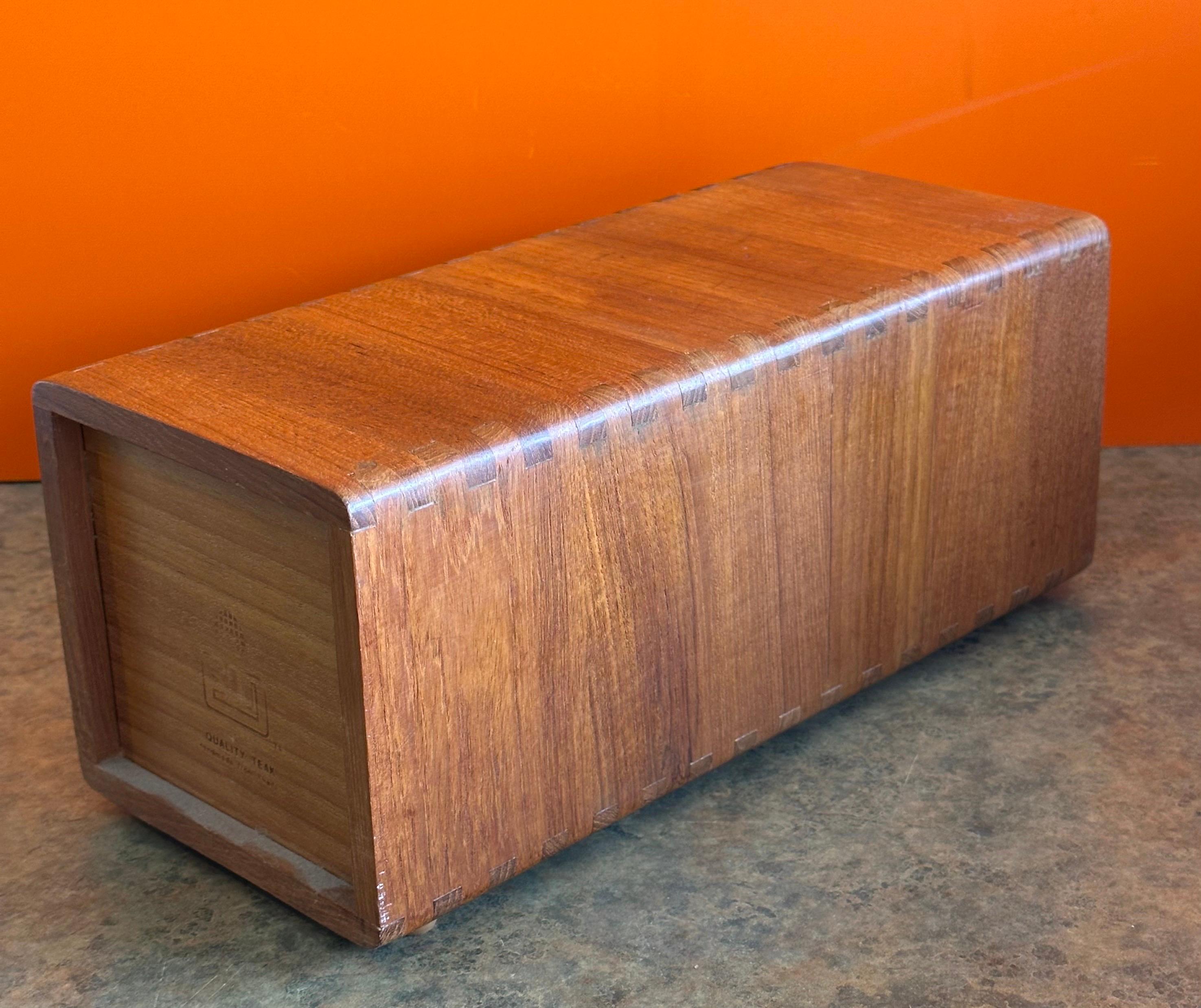 Modernist Long Solid Teak Storage Box For Sale 4