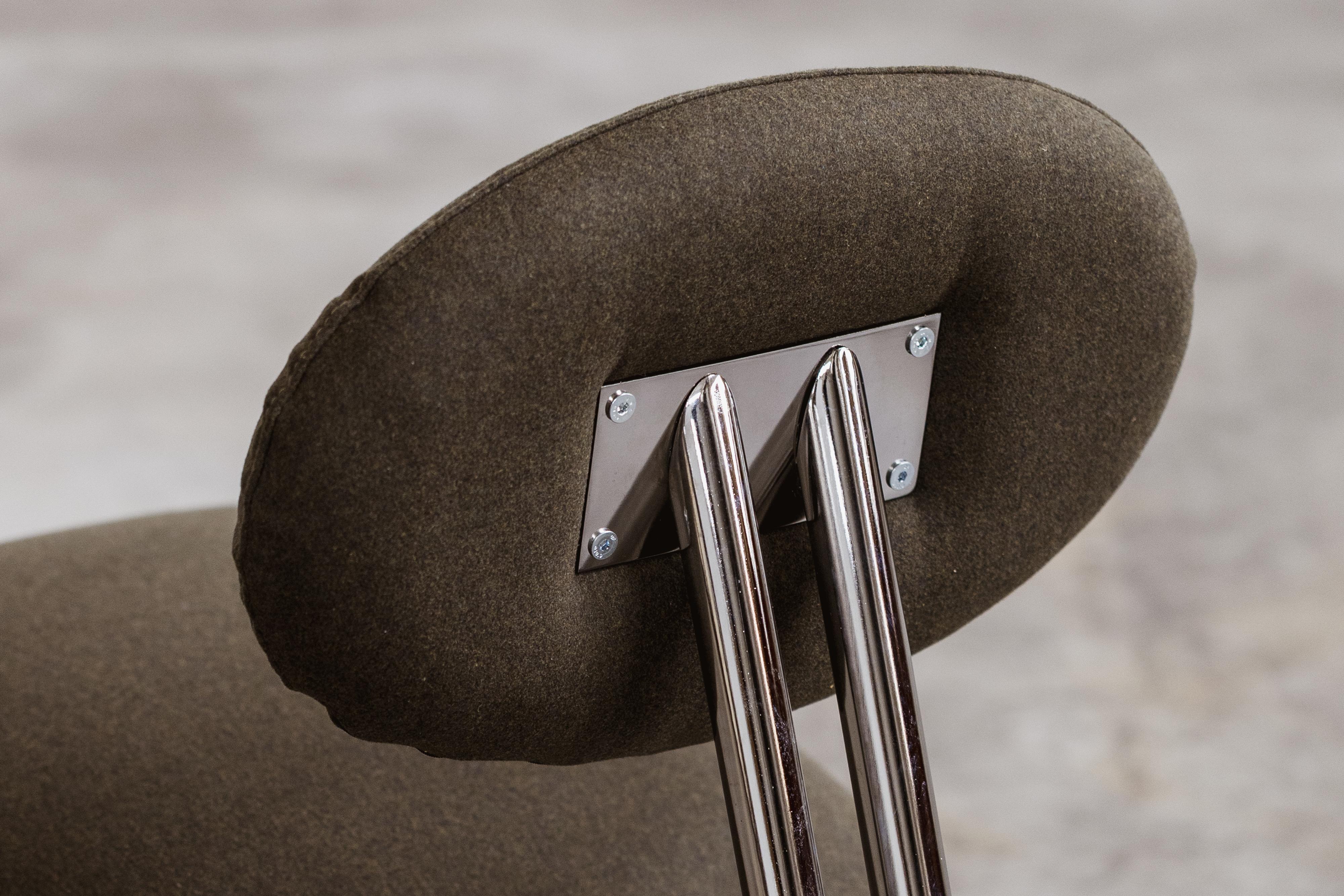 Silla de salón modernista de acero cromado tubular, Loden verde, 1970 Posmoderno en venta